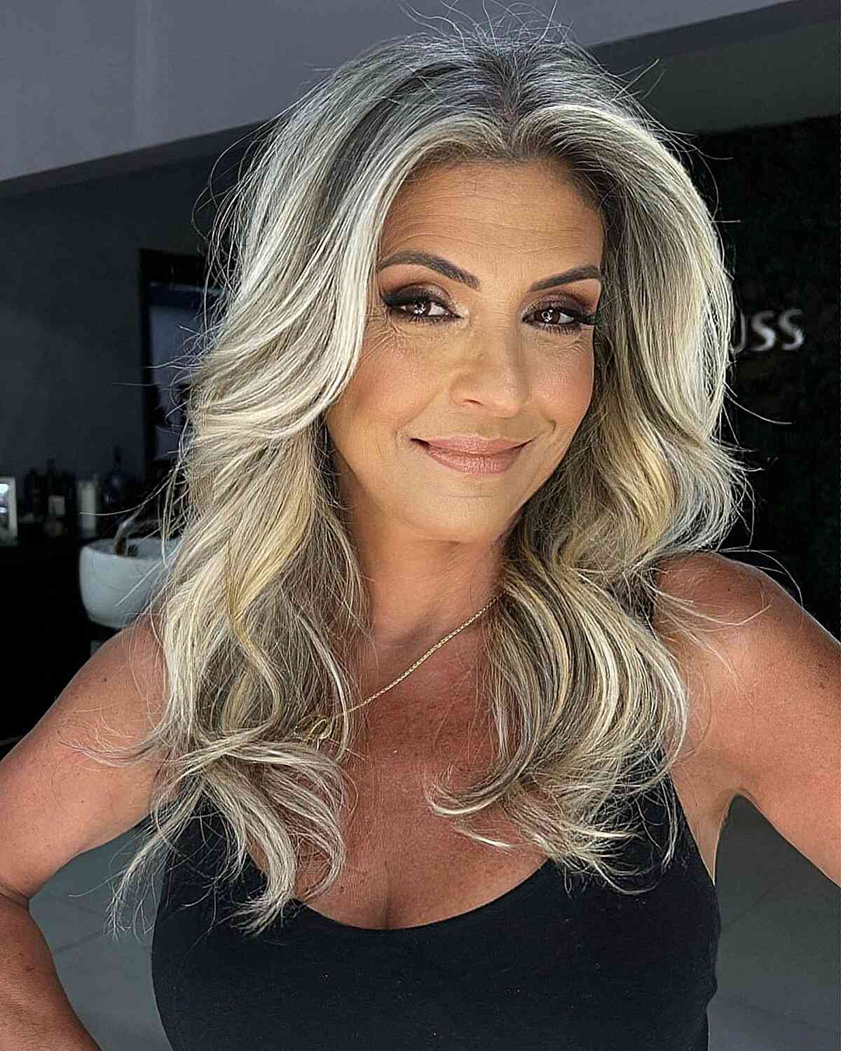 19 Stunning Platinum Blonde Balayage Hair Color Ideas