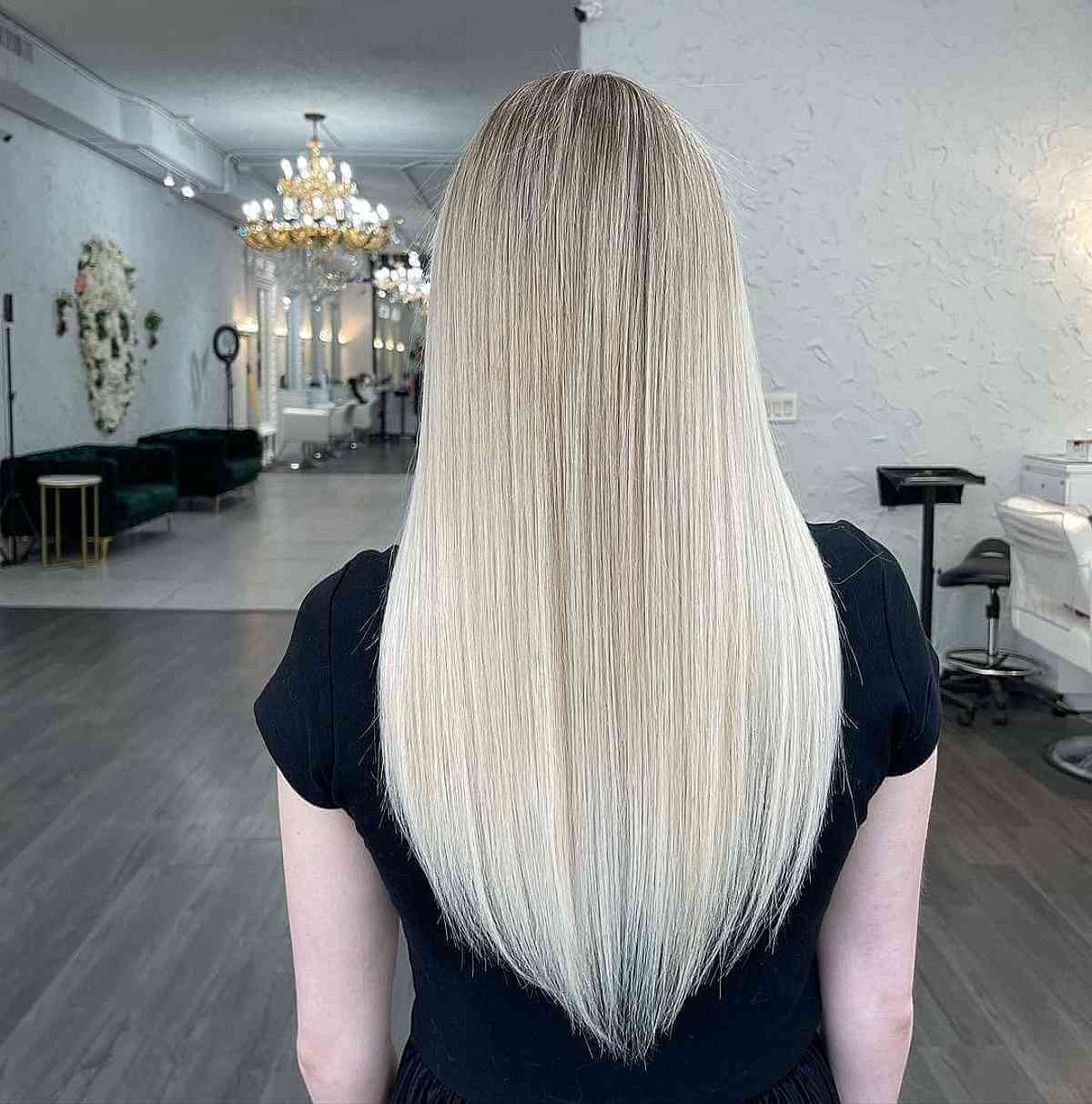 19 Stunning Platinum Blonde Balayage Hair Color Ideas
