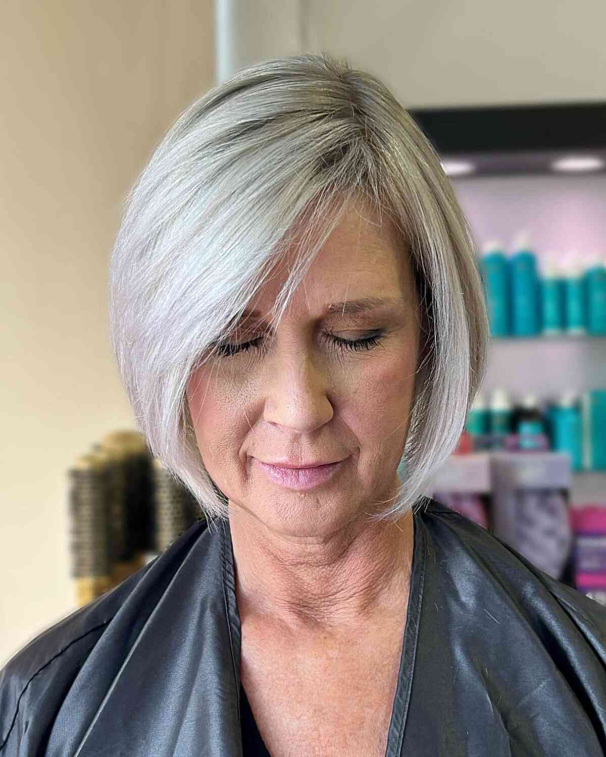 34 Fresh Hair Colors for Women Over 50 to Look Younger