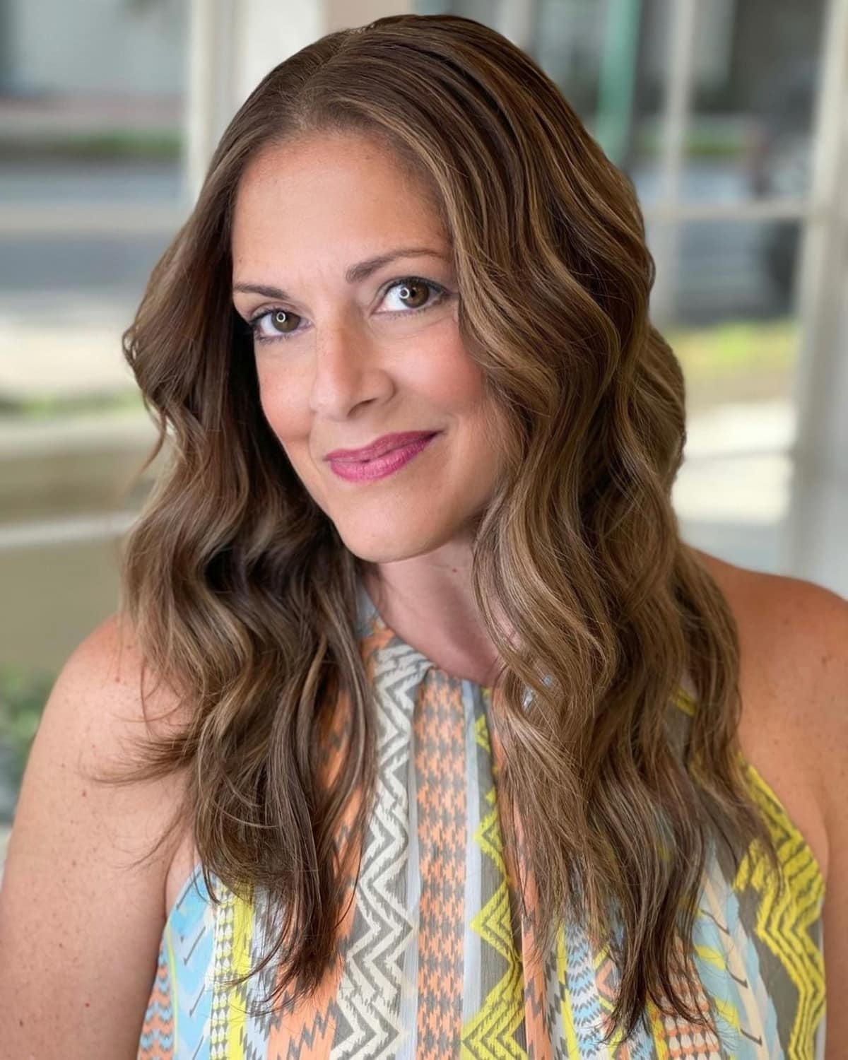 34 Fresh Hair Colors for Women Over 50 to Look Younger
