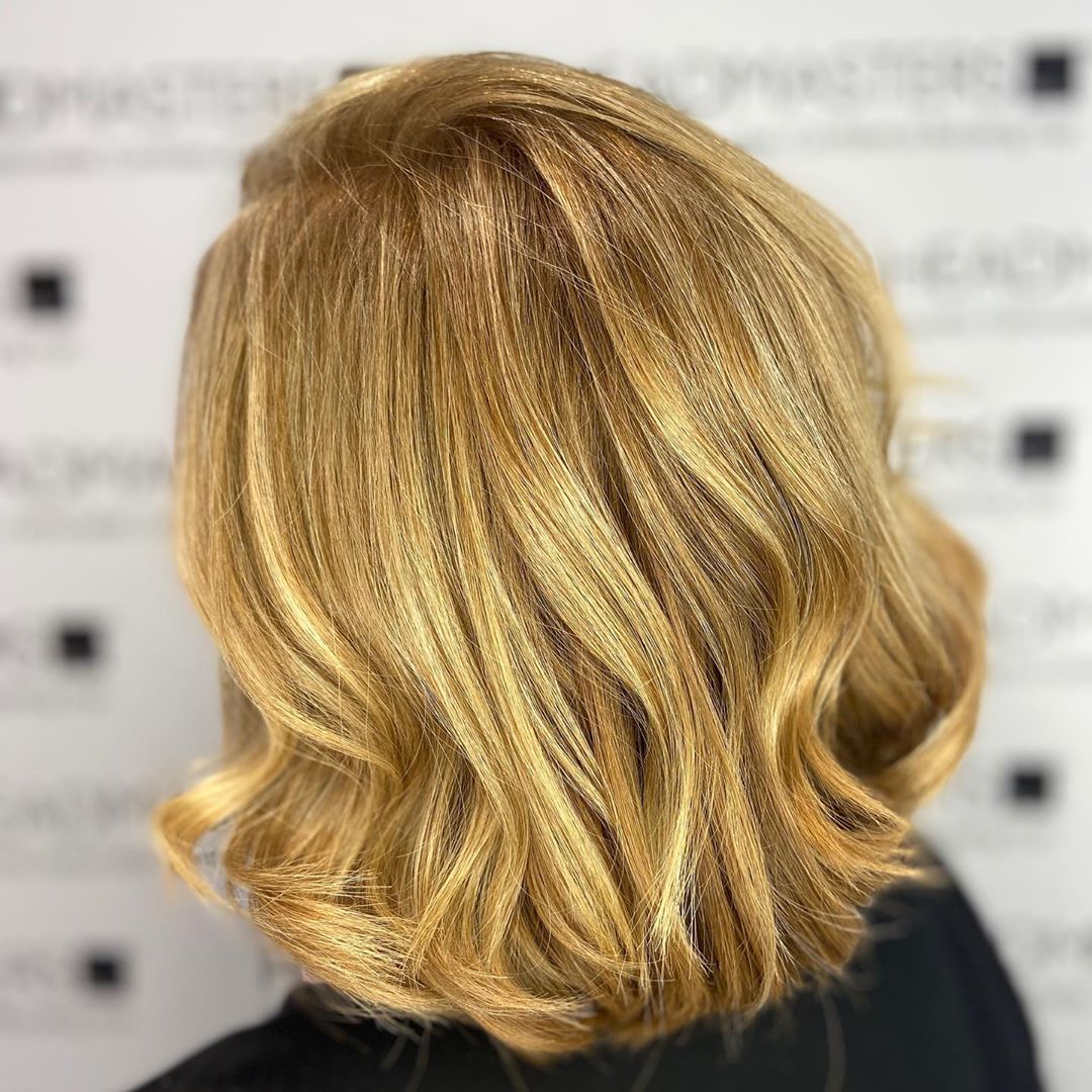 34 Fresh Hair Colors for Women Over 50 to Look Younger