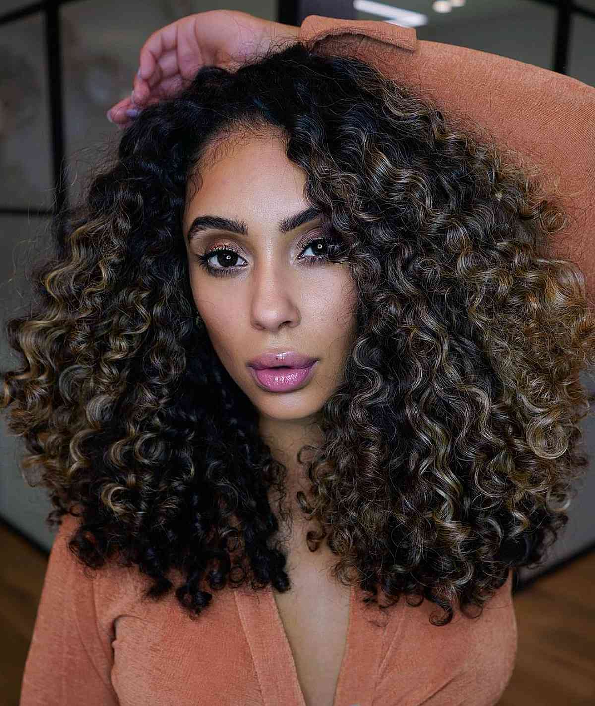 29 Ways to Get Brown Highlights on Black Hair for Stunning Dimension