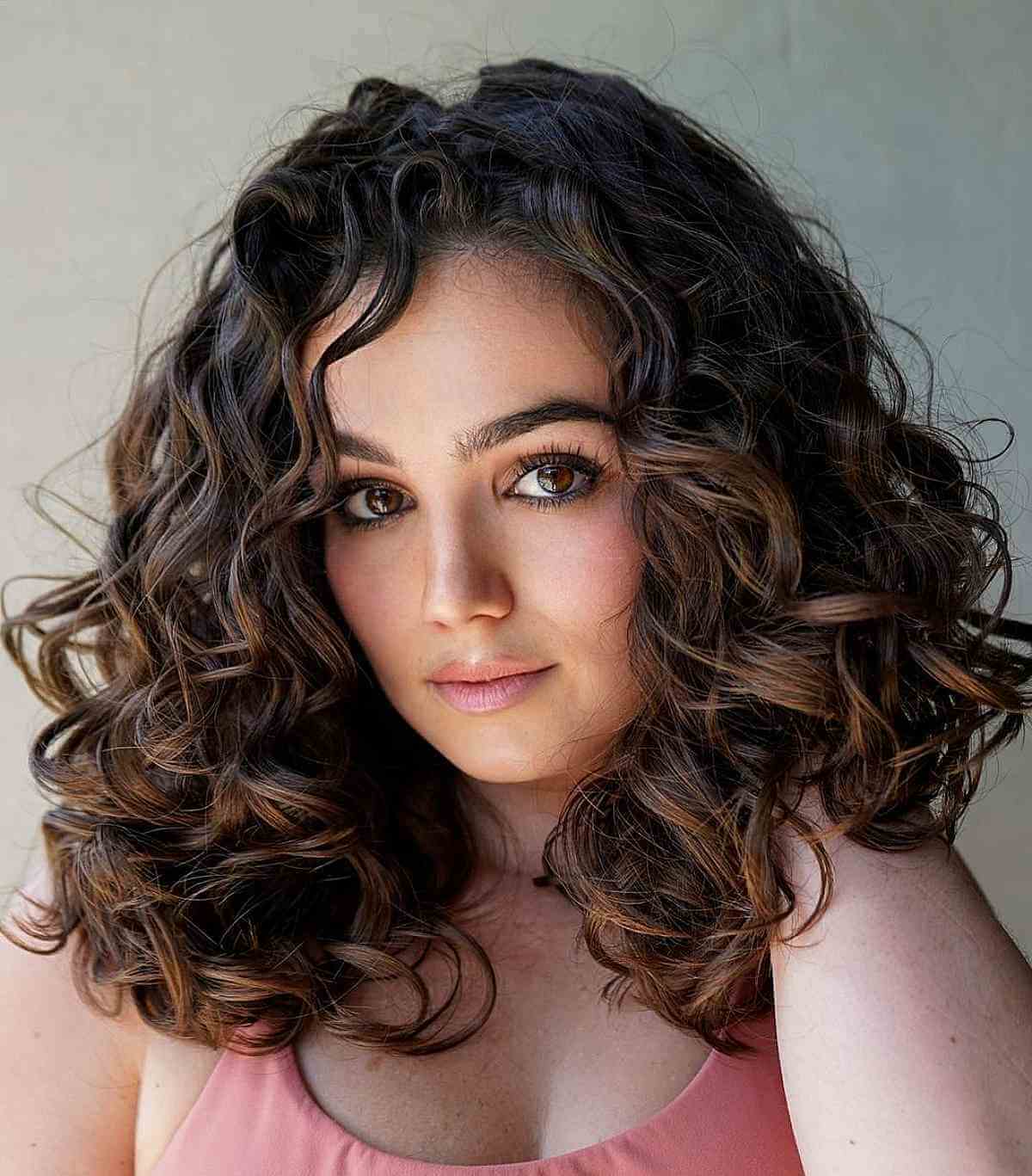29 Ways to Get Brown Highlights on Black Hair for Stunning Dimension