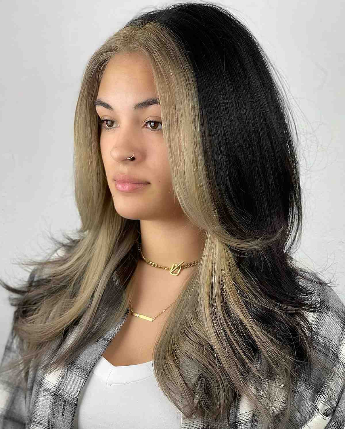 32 Black and Blonde Hair Colors for Edgy Women for 2025