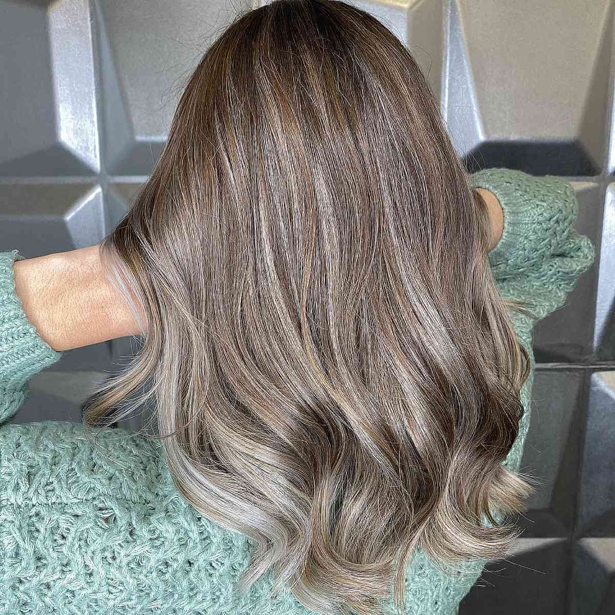 23 Mushroom Blonde Hair Color Ideas for a Unique Blonde Hue