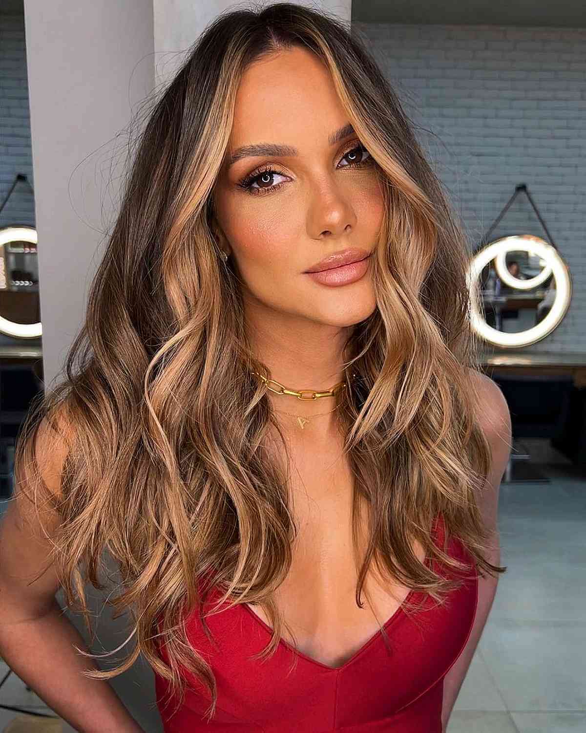 56 Stunning Money Piece Hair Highlights for a Face-Framing Trend