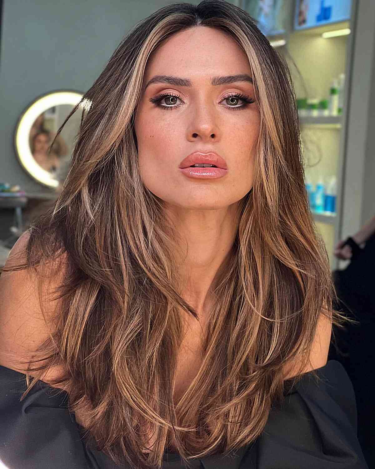 43 Prettiest Brown Hair With Blonde Highlights of 2025