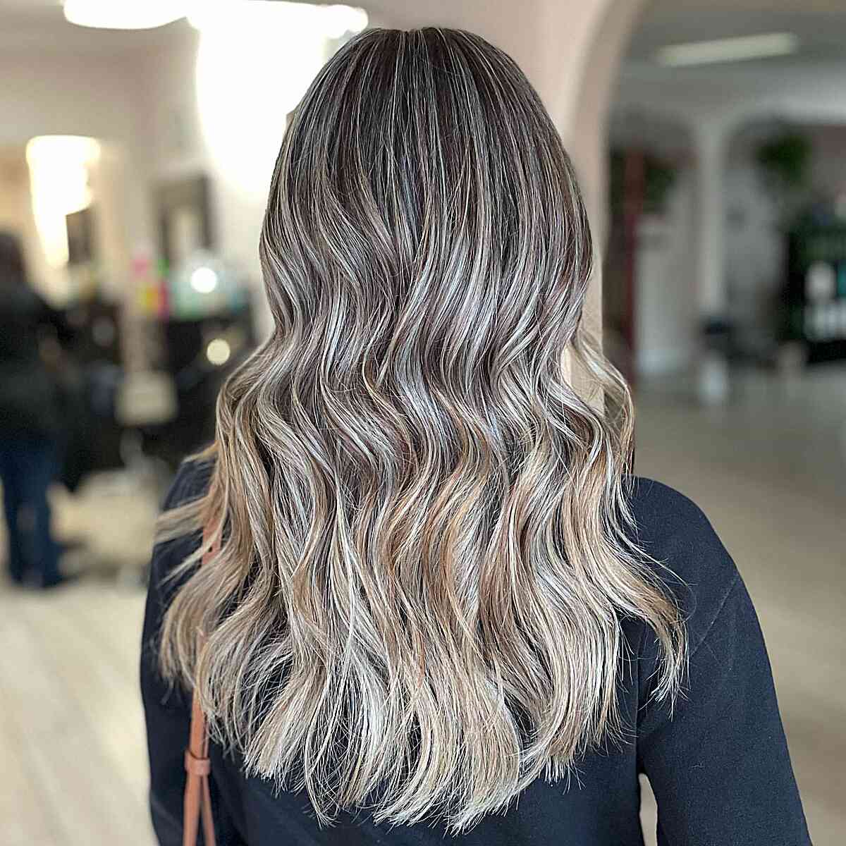 43 Prettiest Brown Hair With Blonde Highlights of 2025