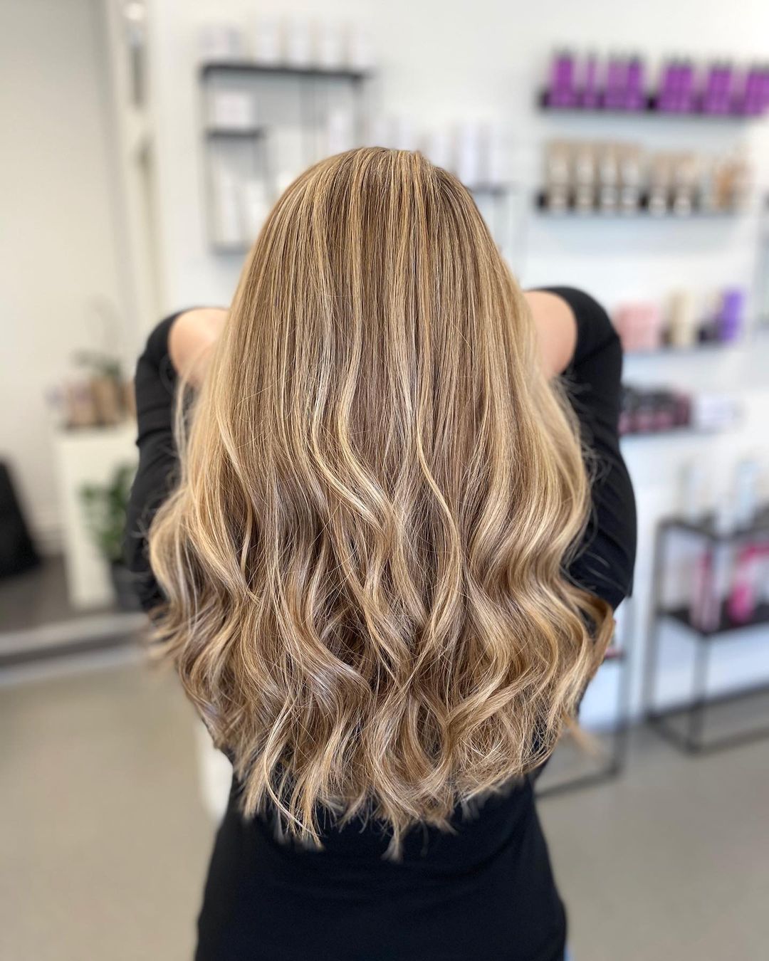43 Prettiest Brown Hair With Blonde Highlights of 2025