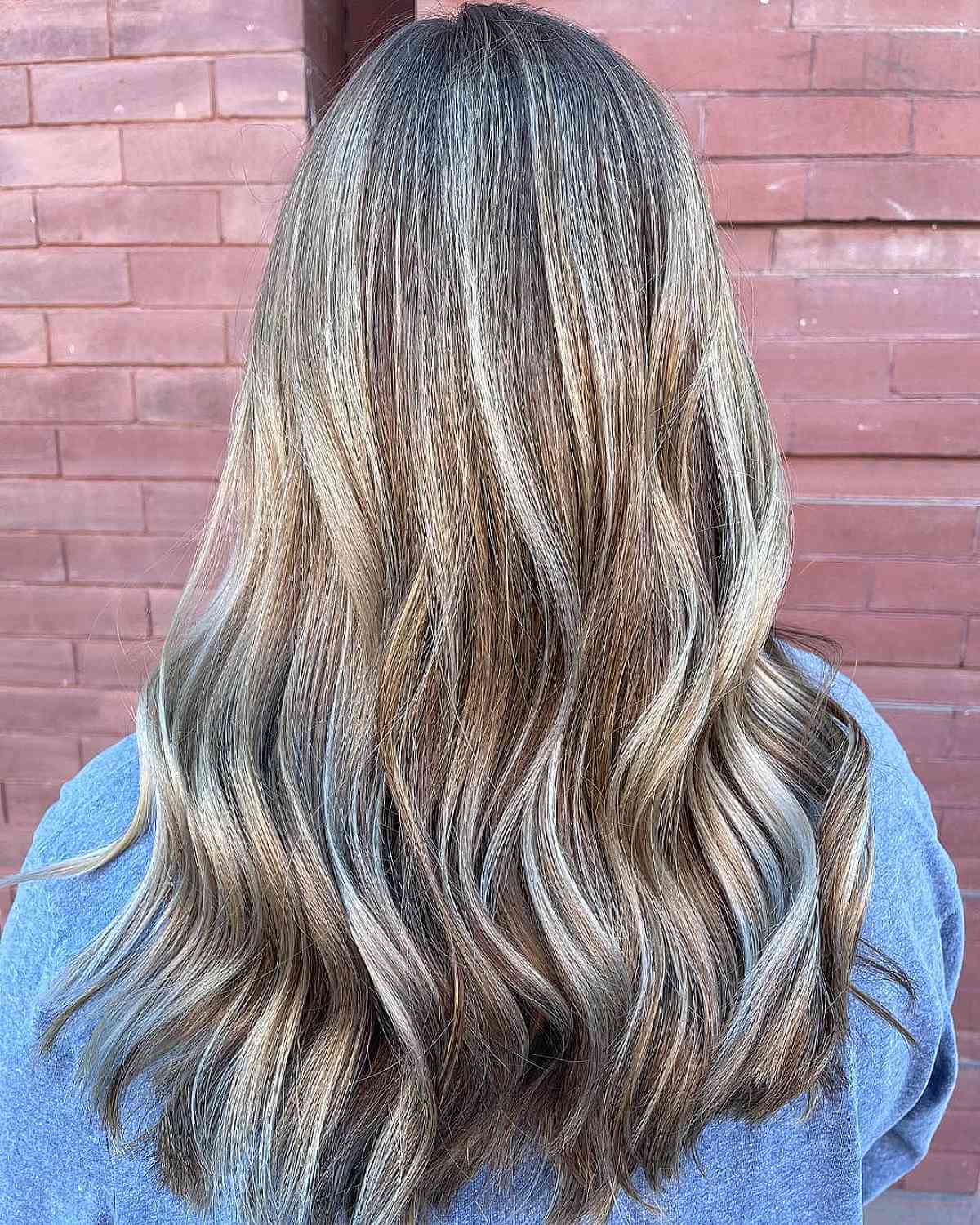 22 Coolest Platinum Blonde Highlights Trending on Instagram