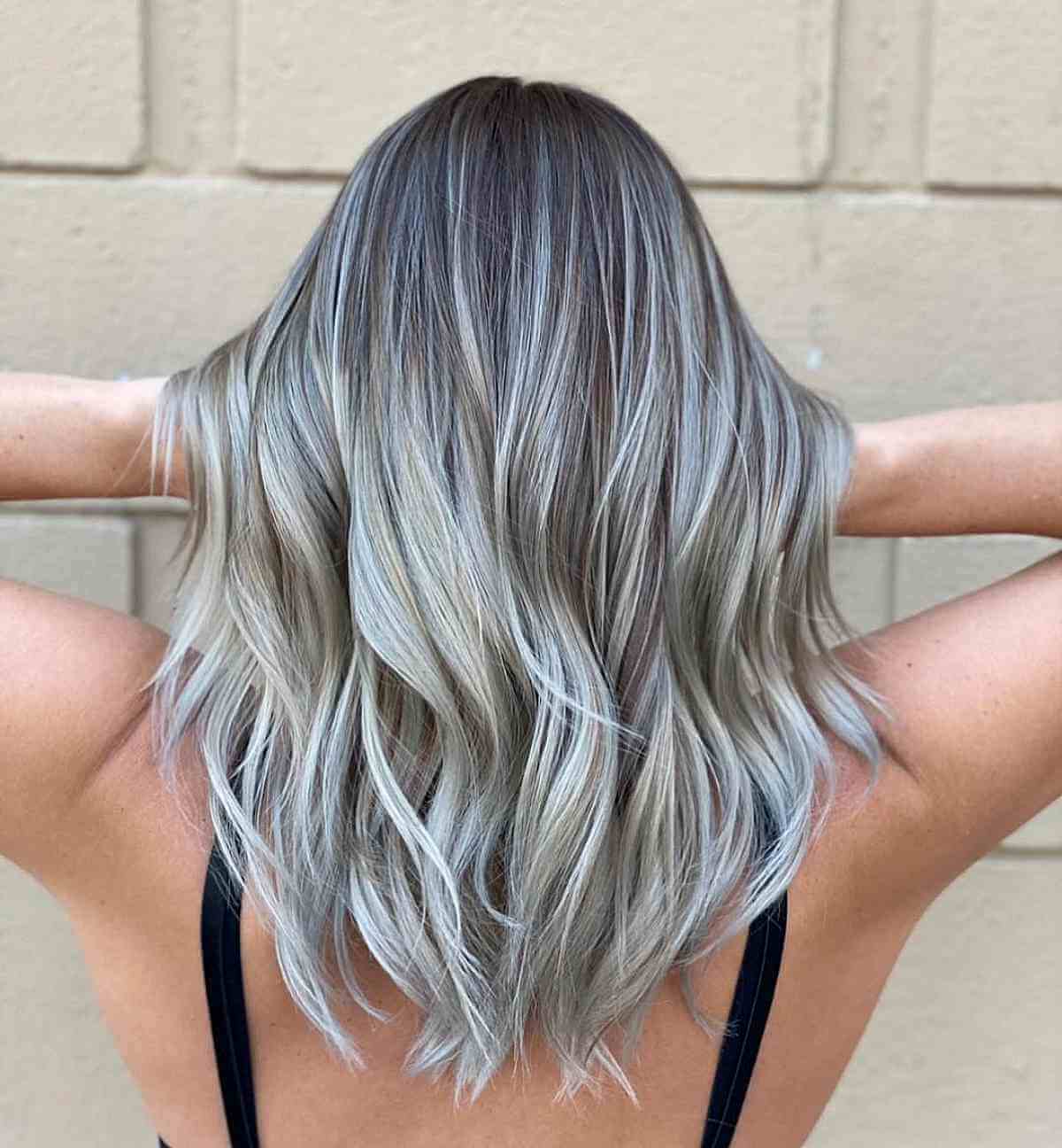 22 Coolest Platinum Blonde Highlights Trending on Instagram