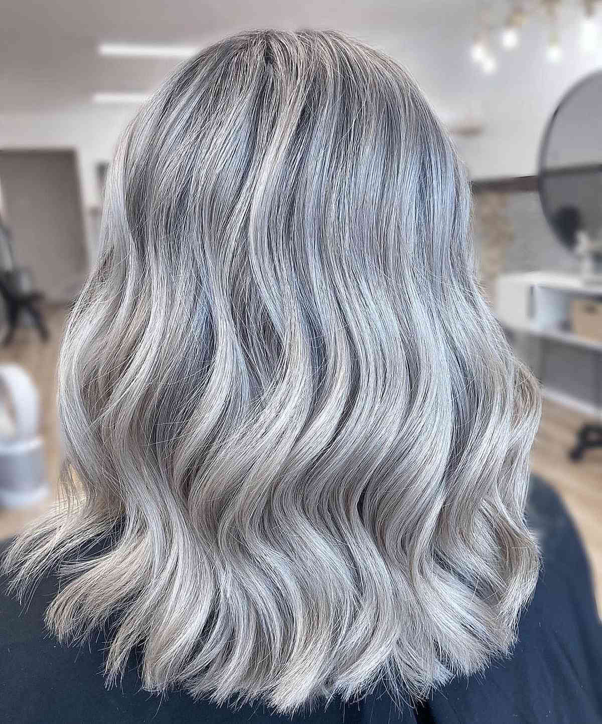 22 Coolest Platinum Blonde Highlights Trending on Instagram