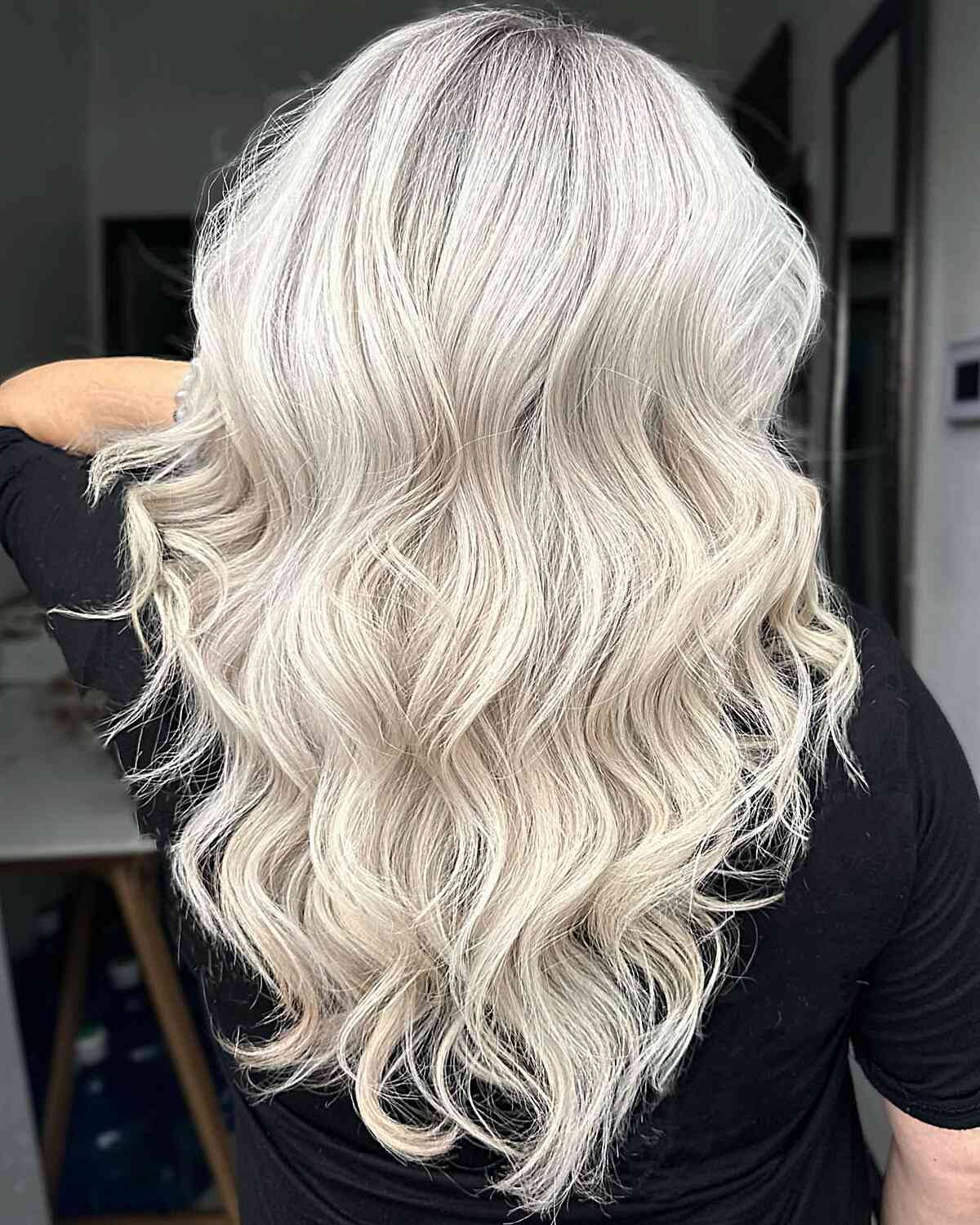 28 Ways to Get The Icy Blonde Hair Trend in 2025