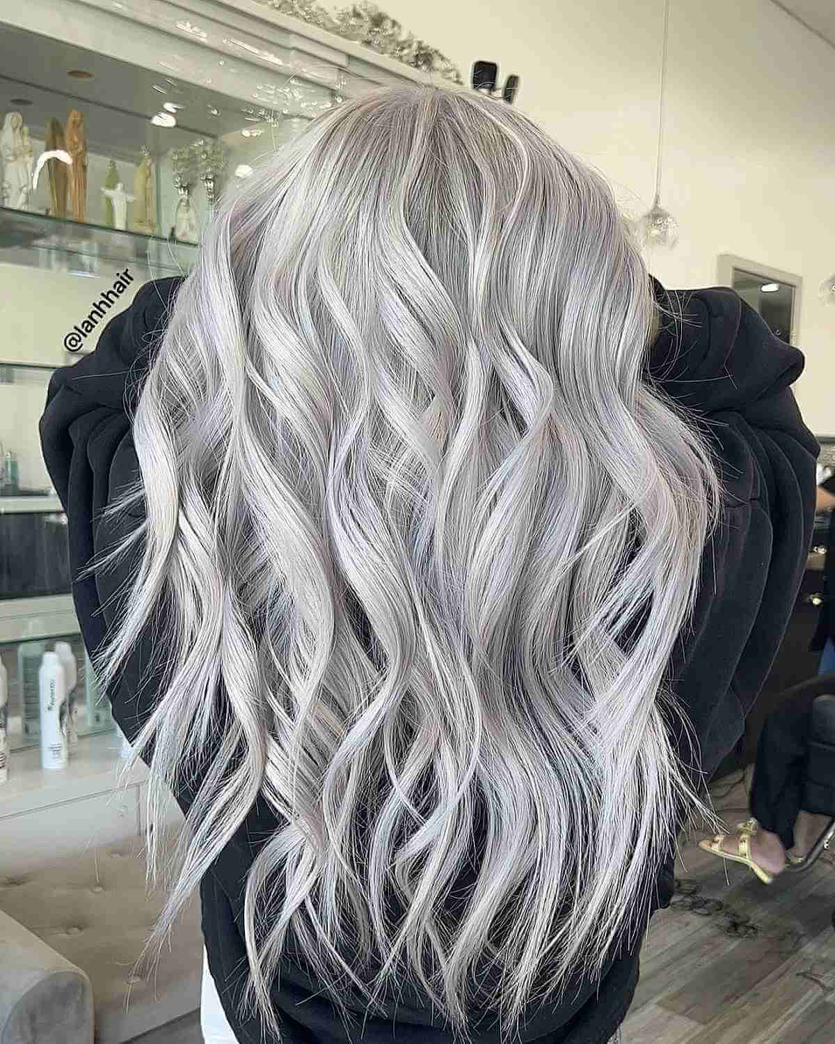 28 Ways to Get The Icy Blonde Hair Trend in 2025