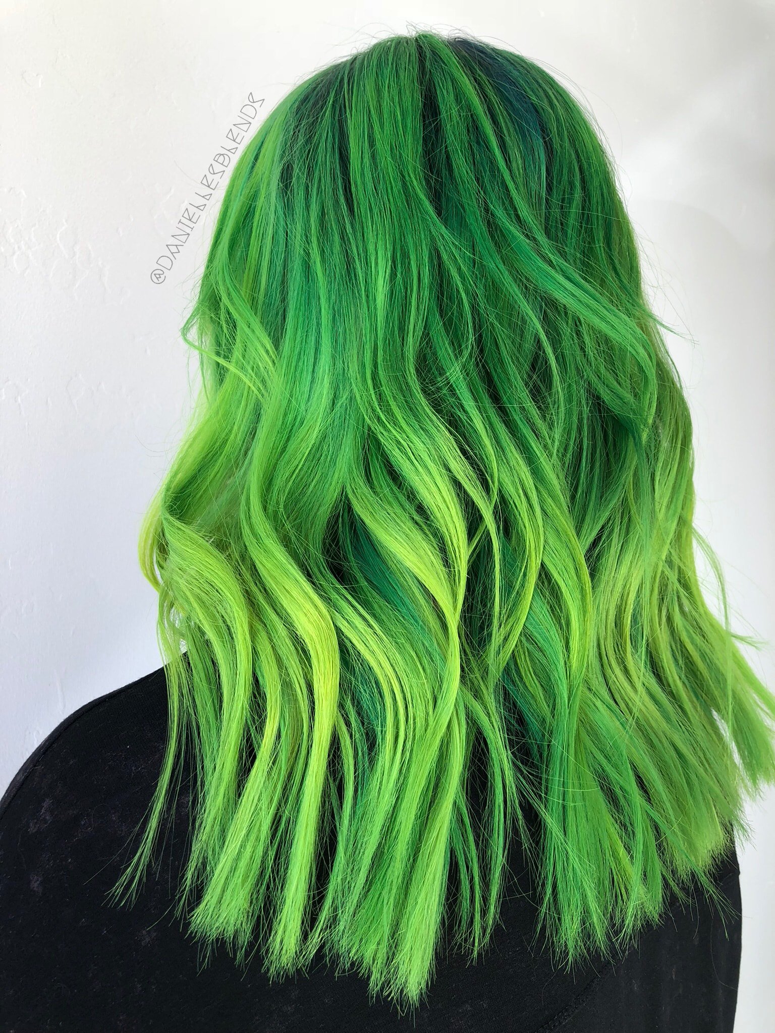 Light to Dark Green Hair Colors – 49 Ideas to See (Photos)