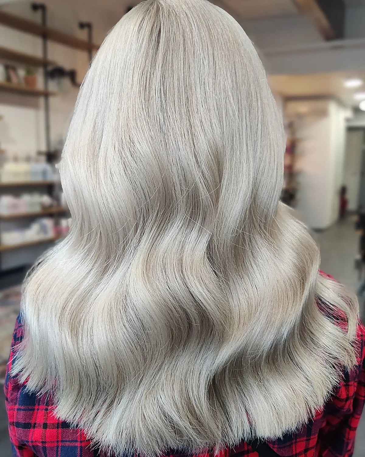 52 Blonde Hair With Lowlights You Have to See in 2025