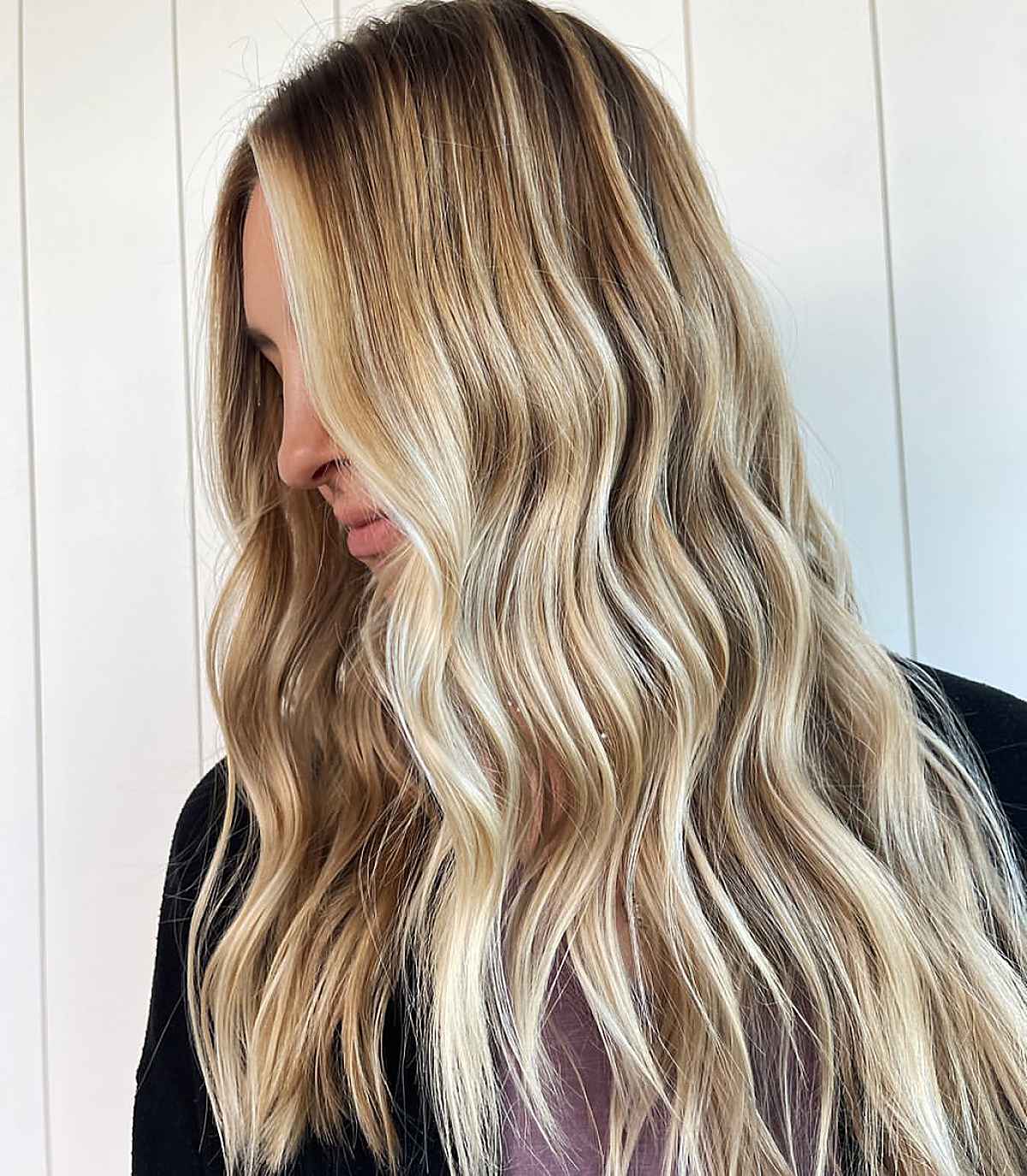 52 Blonde Hair With Lowlights You Have to See in 2025