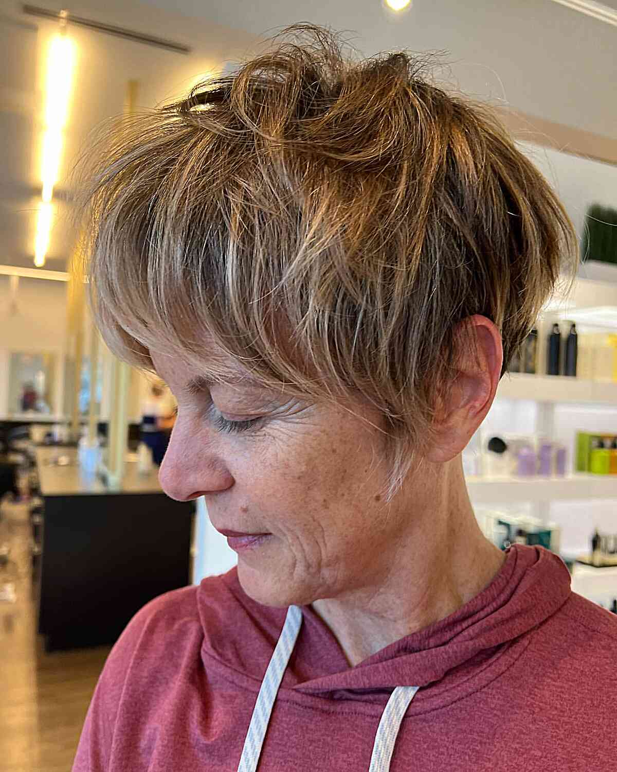 25 Gorgeous “Fall” Hair Colors Women In Their 60s Are Getting in 2025