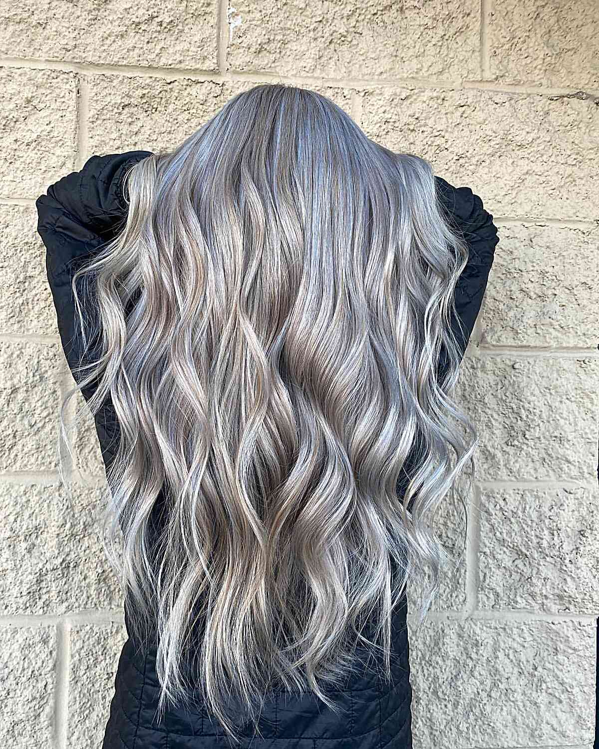 88 Stunning Platinum Blonde Hair Colors That’ll Get You Noticed