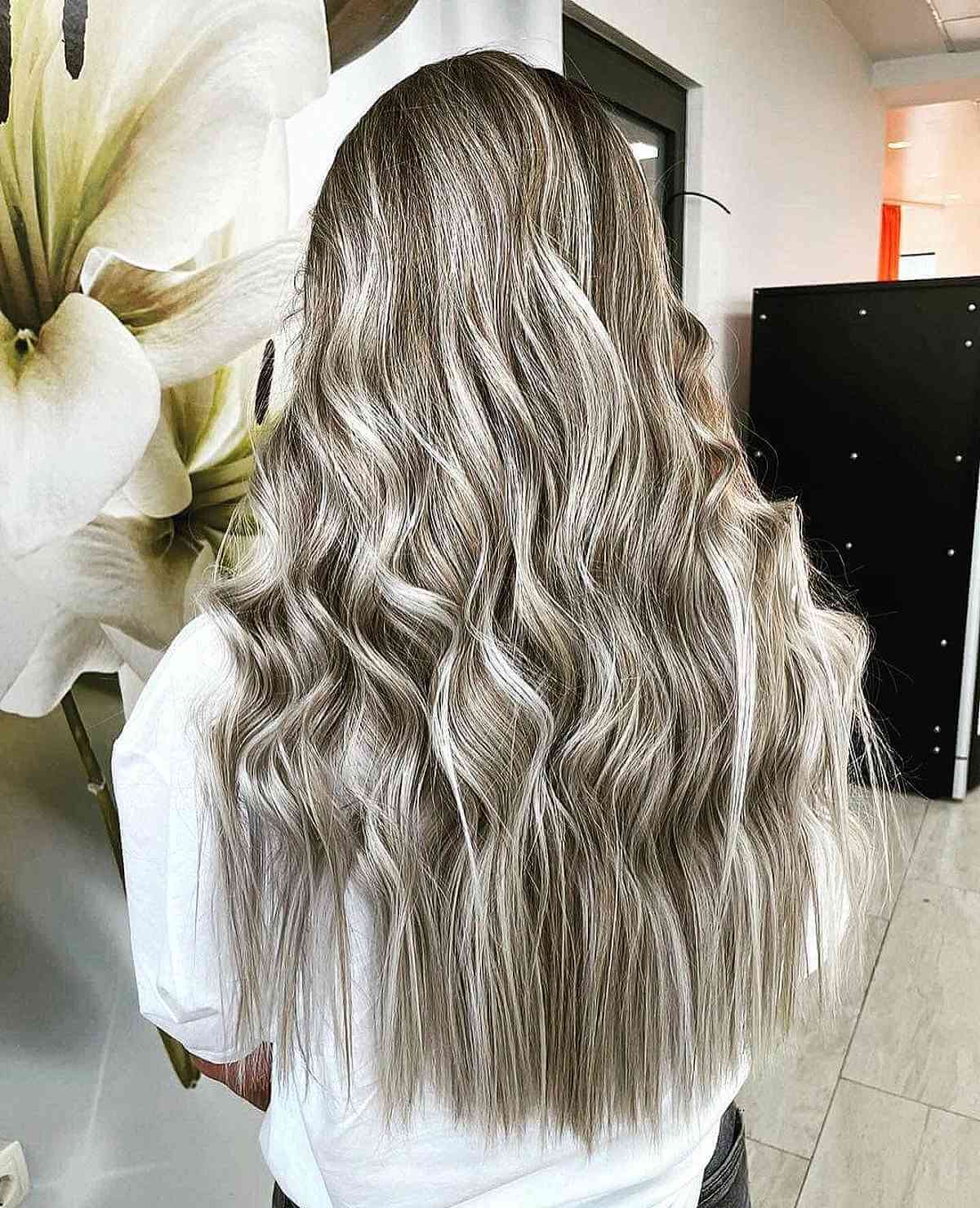 88 Stunning Platinum Blonde Hair Colors That’ll Get You Noticed