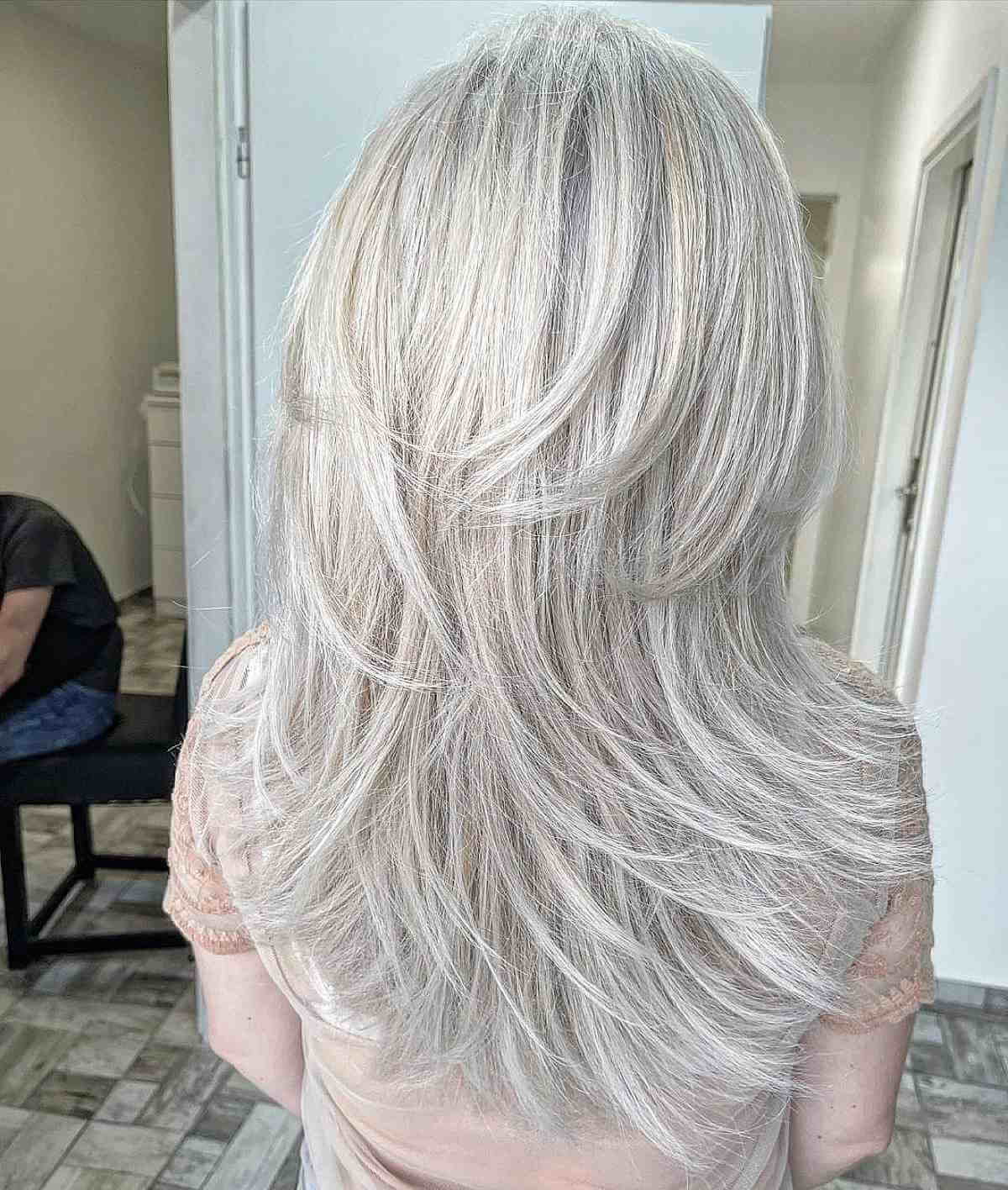 88 Stunning Platinum Blonde Hair Colors That’ll Get You Noticed