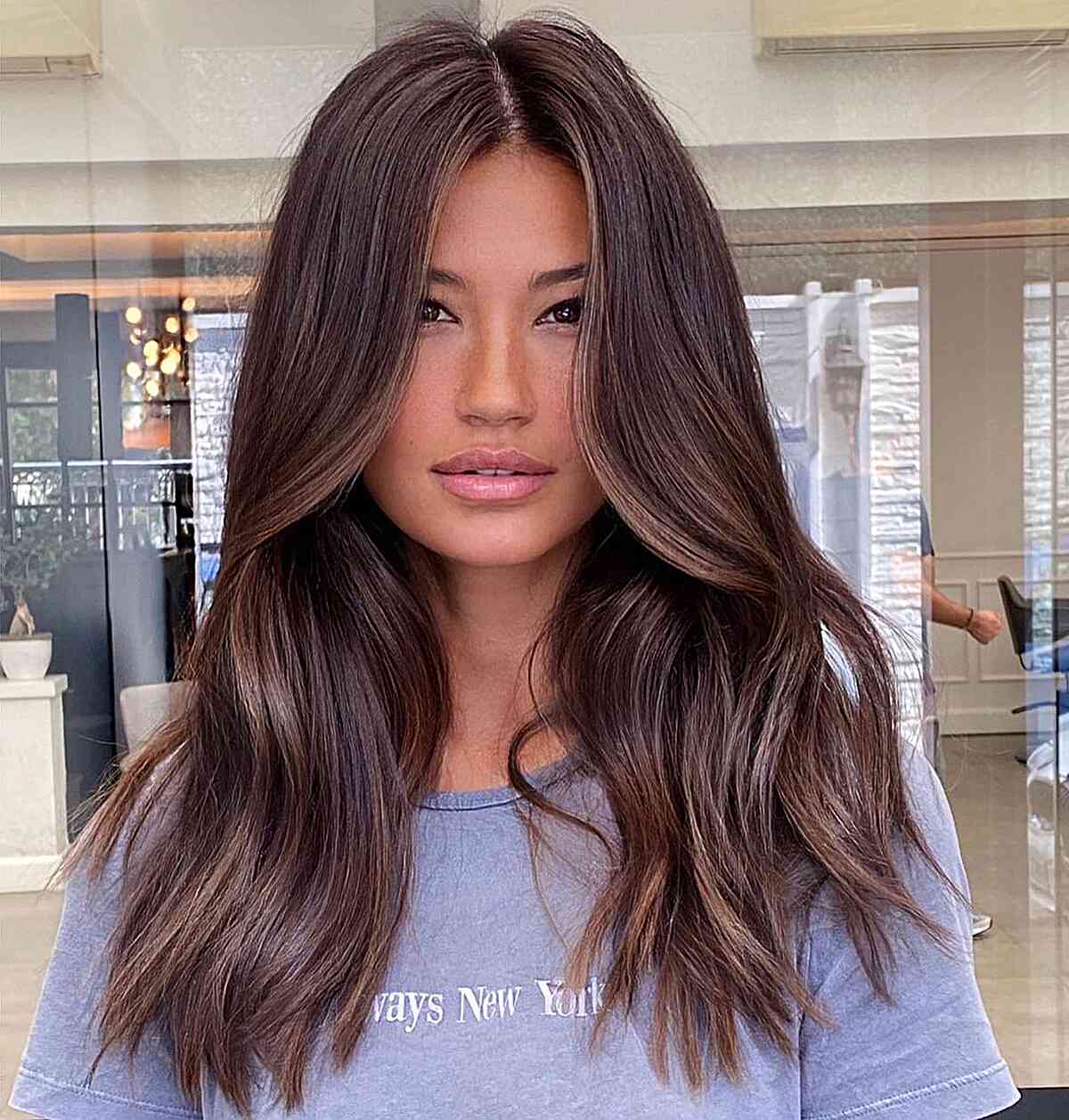 30 Stunning Examples of Caramel Balayage Highlights for 2025