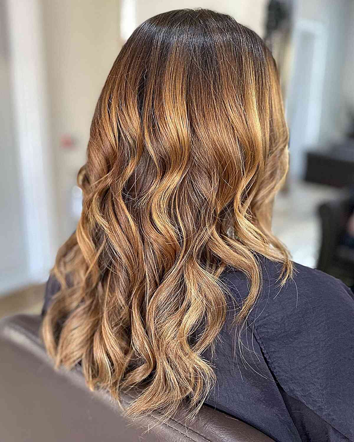 50 Best Caramel Highlight Ideas for Every Skin Tone