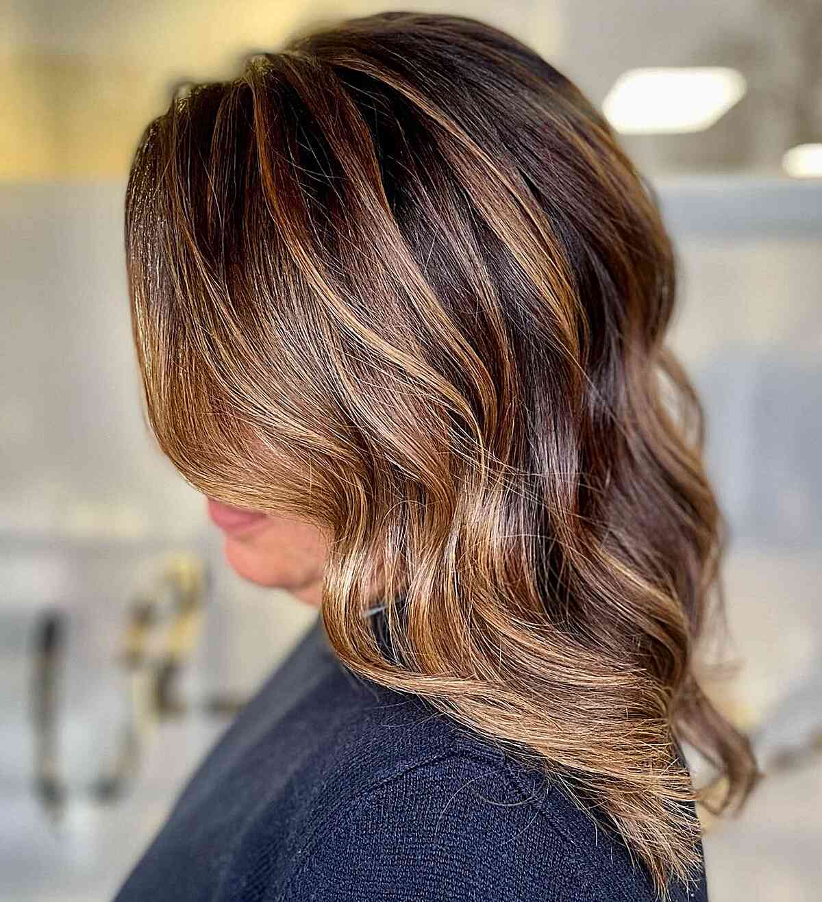 50 Best Caramel Highlight Ideas for Every Skin Tone