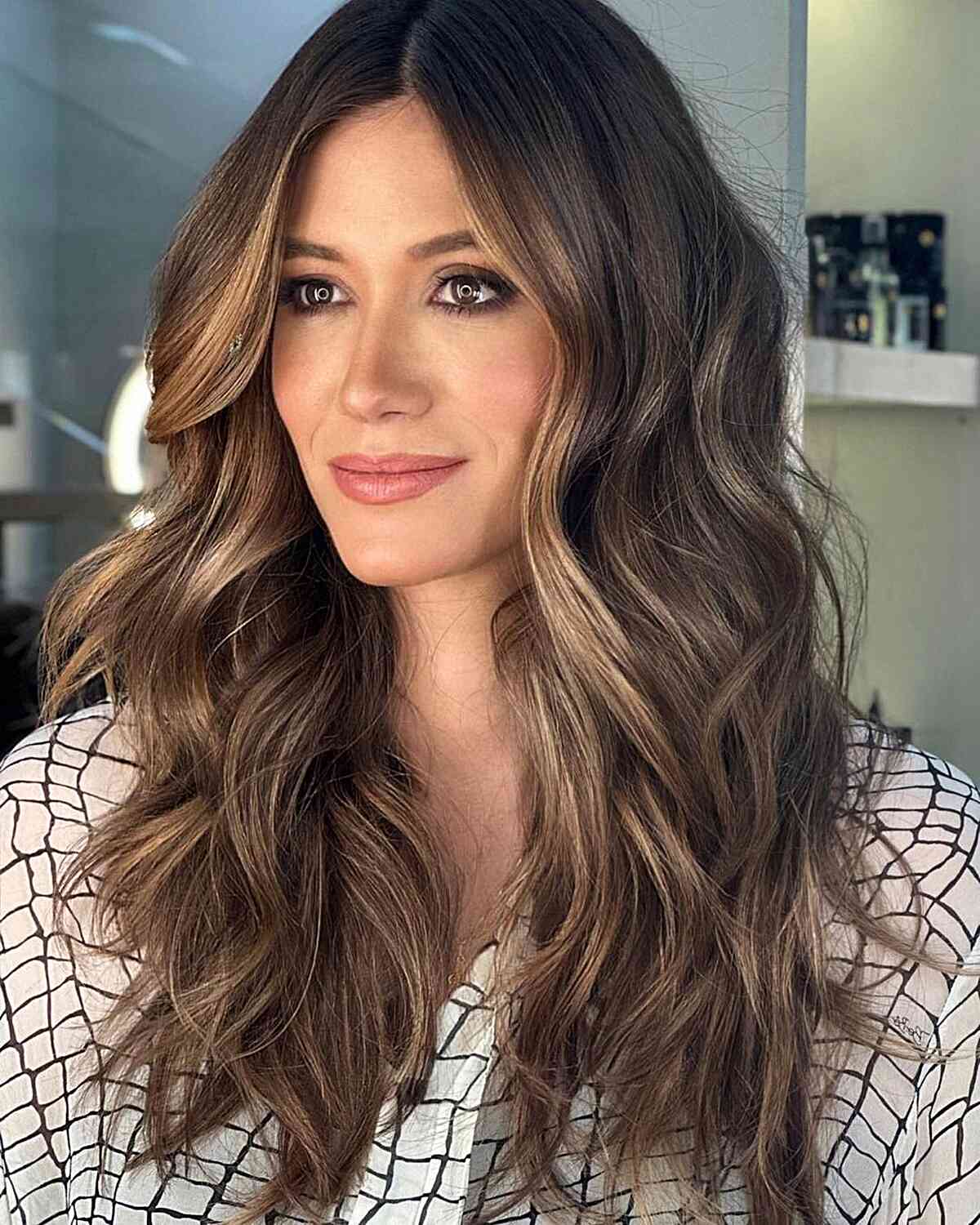 53 Lovely Dark Brown Hair with Highlights for 2025