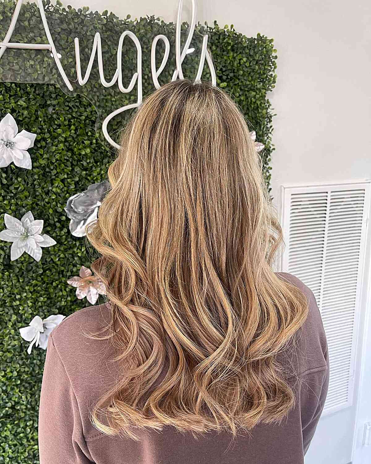 35 Dishwater Blonde Hair Colors You’ll Want to Show Your Hair Colorist