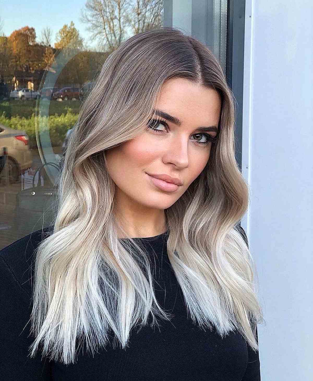 35 Dishwater Blonde Hair Colors You’ll Want to Show Your Hair Colorist