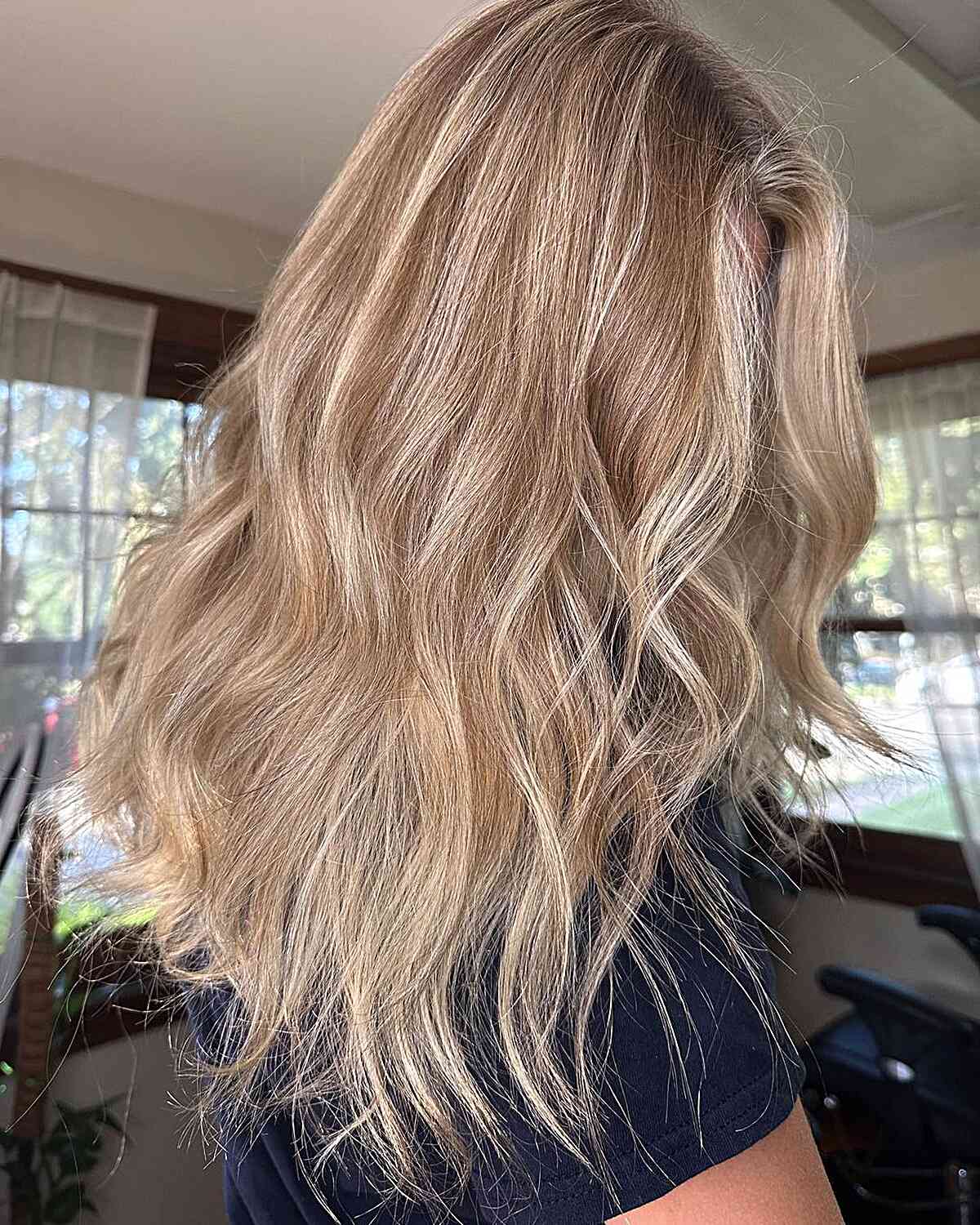 35 Dishwater Blonde Hair Colors You’ll Want to Show Your Hair Colorist