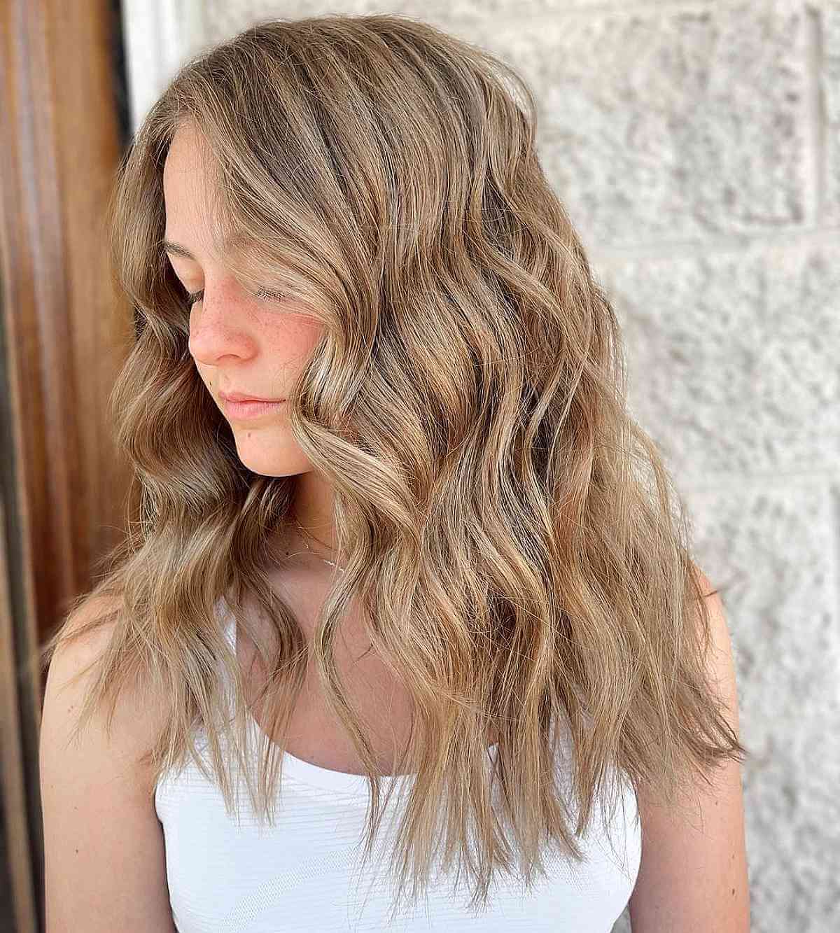 35 Dishwater Blonde Hair Colors You’ll Want to Show Your Hair Colorist