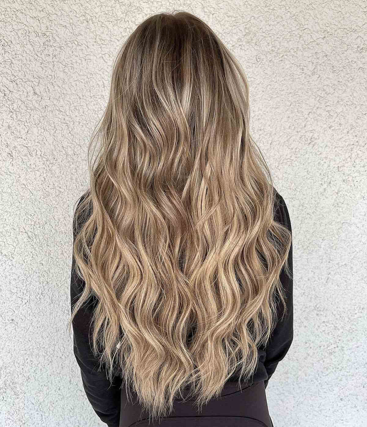 35 Dishwater Blonde Hair Colors You’ll Want to Show Your Hair Colorist