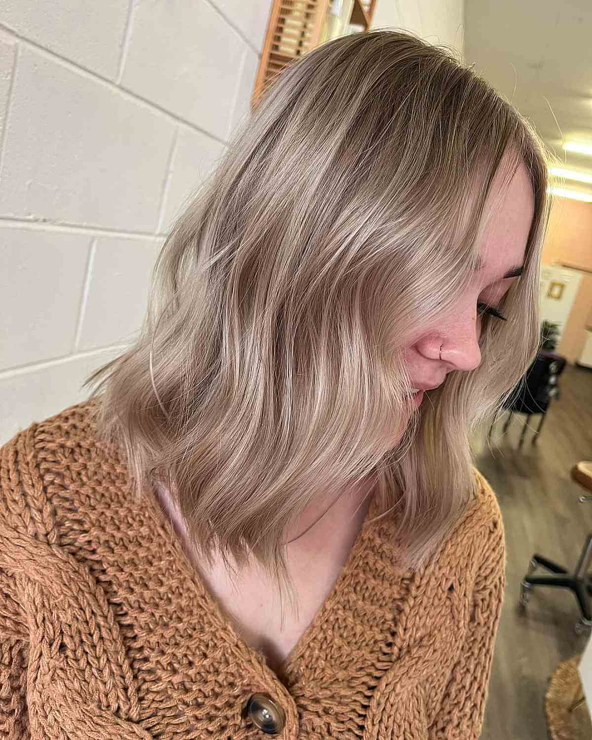 35 Dishwater Blonde Hair Colors You’ll Want to Show Your Hair Colorist