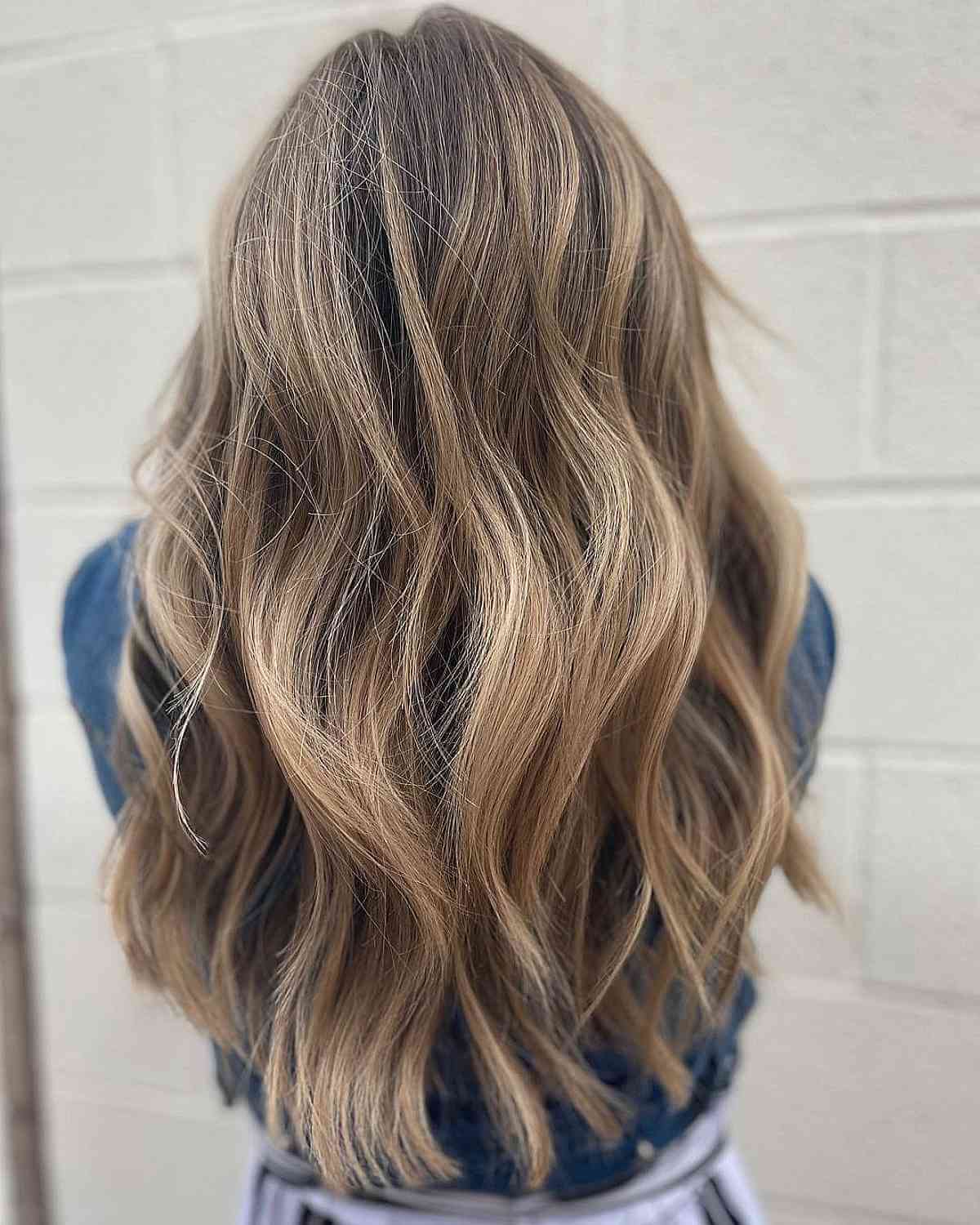 35 Dishwater Blonde Hair Colors You’ll Want to Show Your Hair Colorist