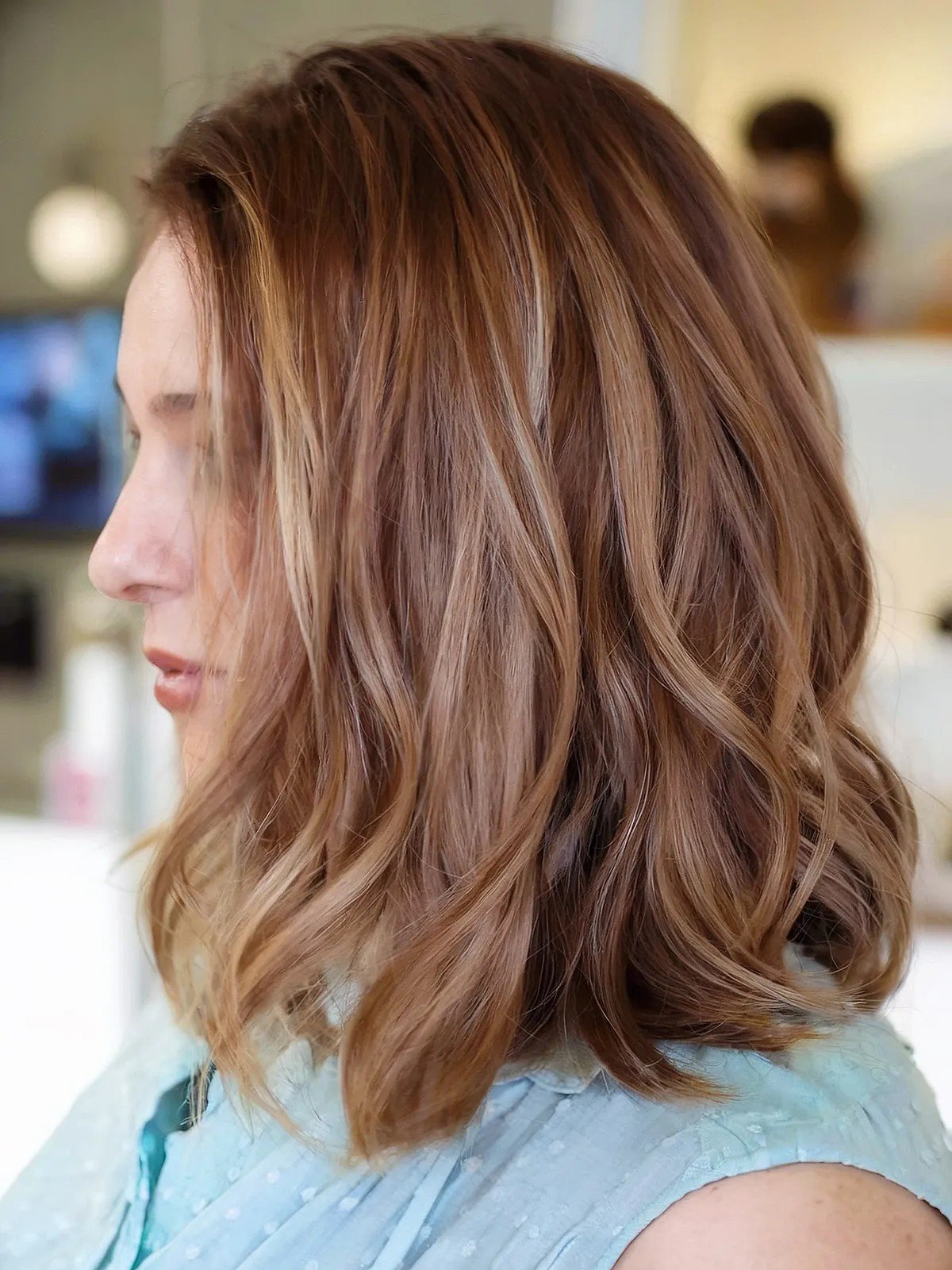 20 Perfect Examples of Lowlights for Brown Hair (2025 Looks)