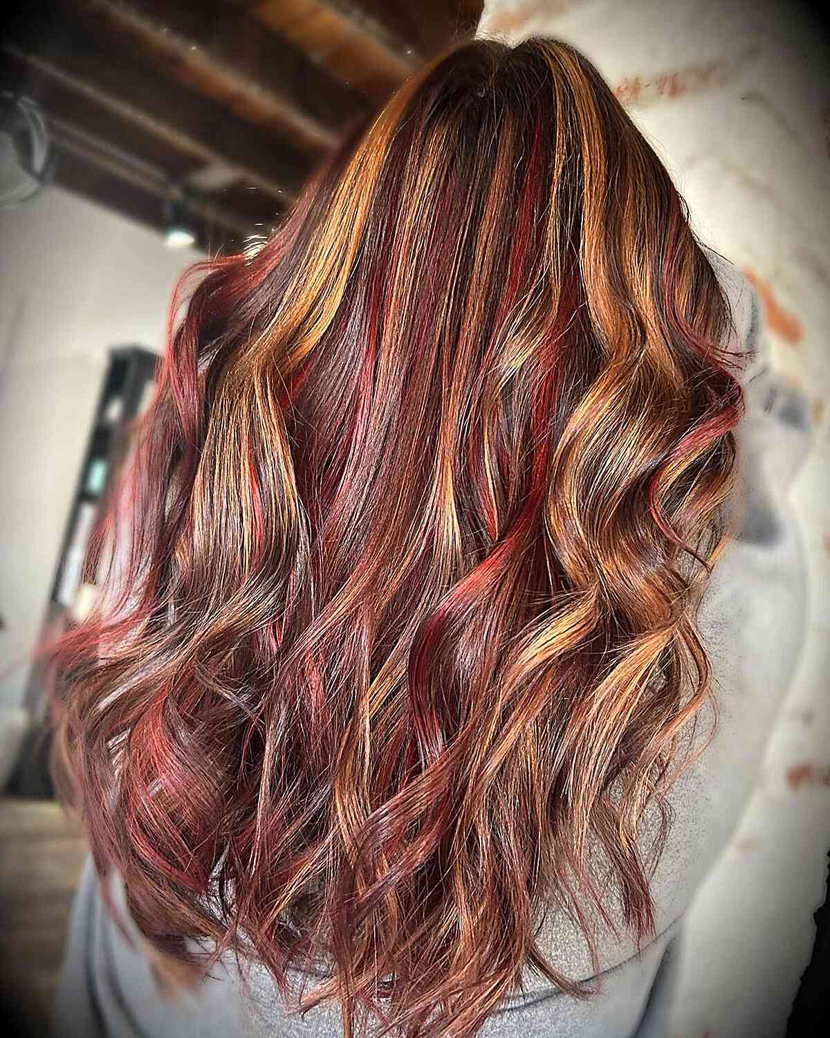 25 Hottest Brown Hair with Red Highlights