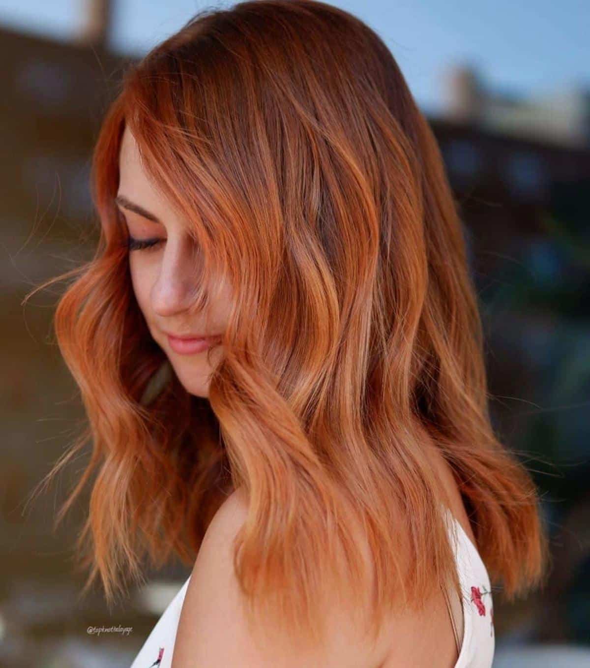 29 Trendy Ways to Pair Red Hair with Highlights (Photos)