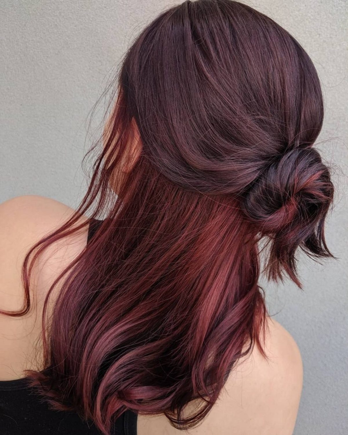 29 Trendy Ways to Pair Red Hair with Highlights (Photos)
