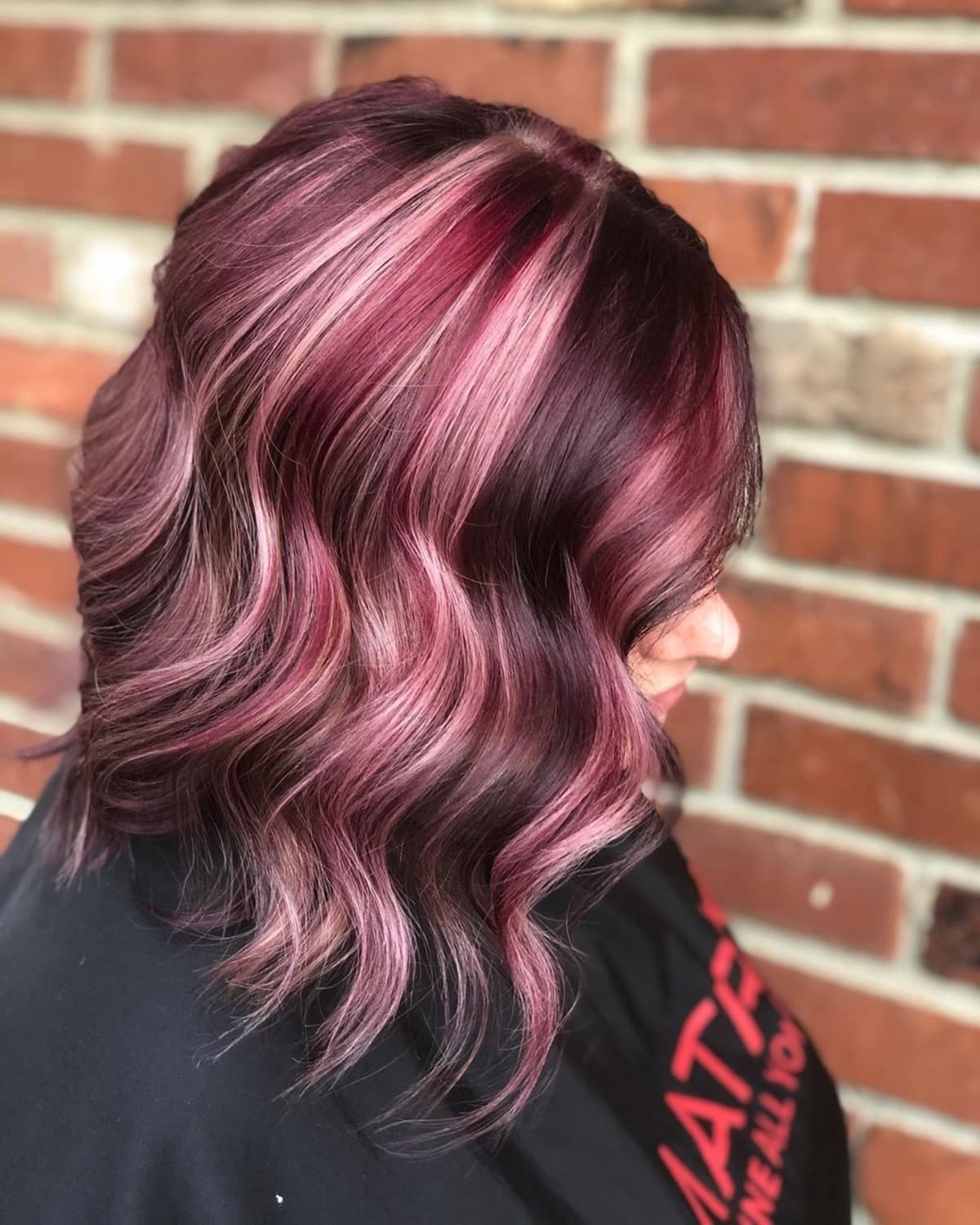 29 Trendy Ways to Pair Red Hair with Highlights (Photos)