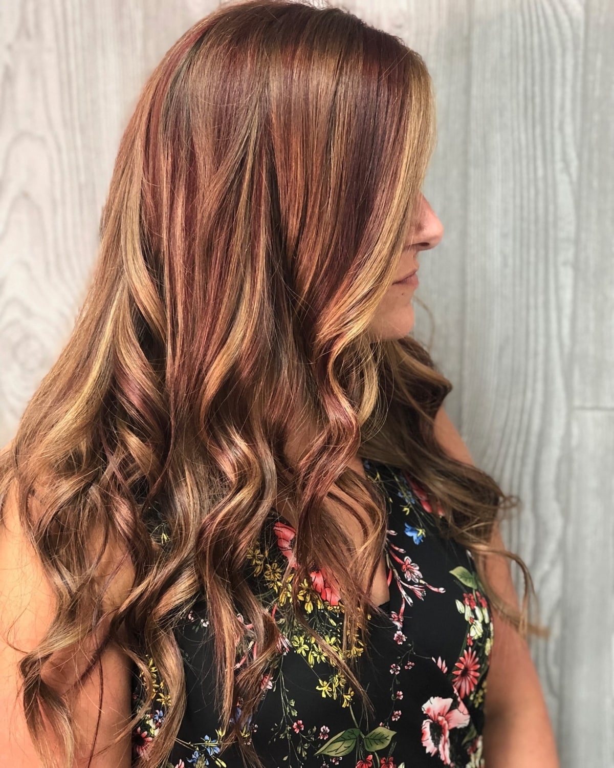 29 Trendy Ways to Pair Red Hair with Highlights (Photos)