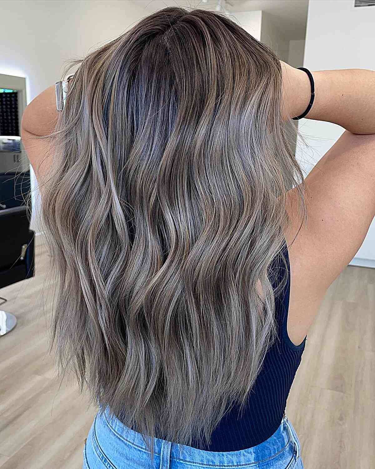 28 Best Ash Blonde Balayage Hair Colors for Every Skin Tone