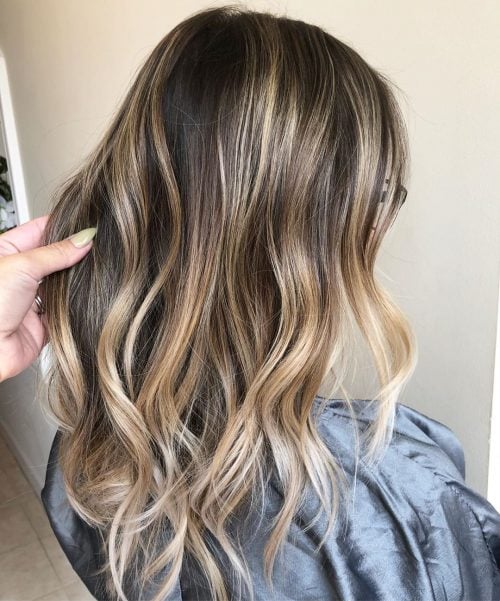 28 Best Ash Blonde Balayage Hair Colors for Every Skin Tone