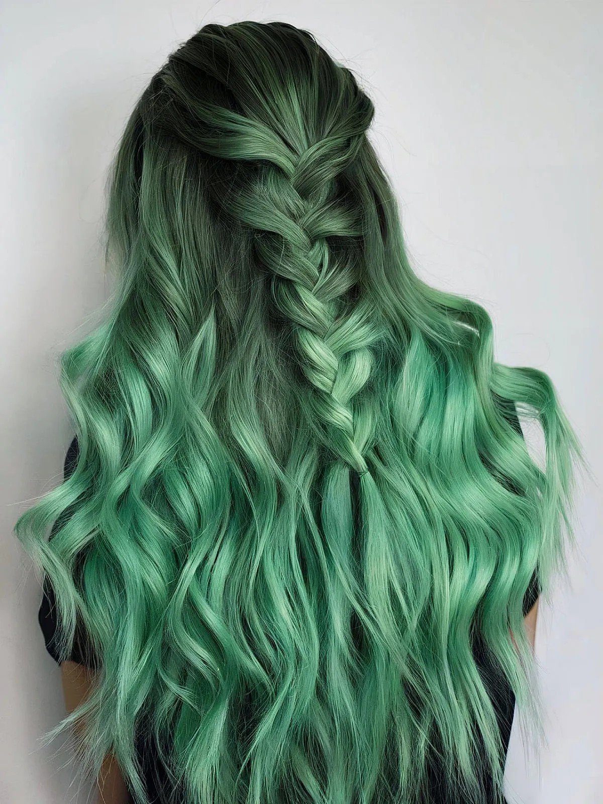 These Are The Top 50 Hair Color Ideas for Winter 2025