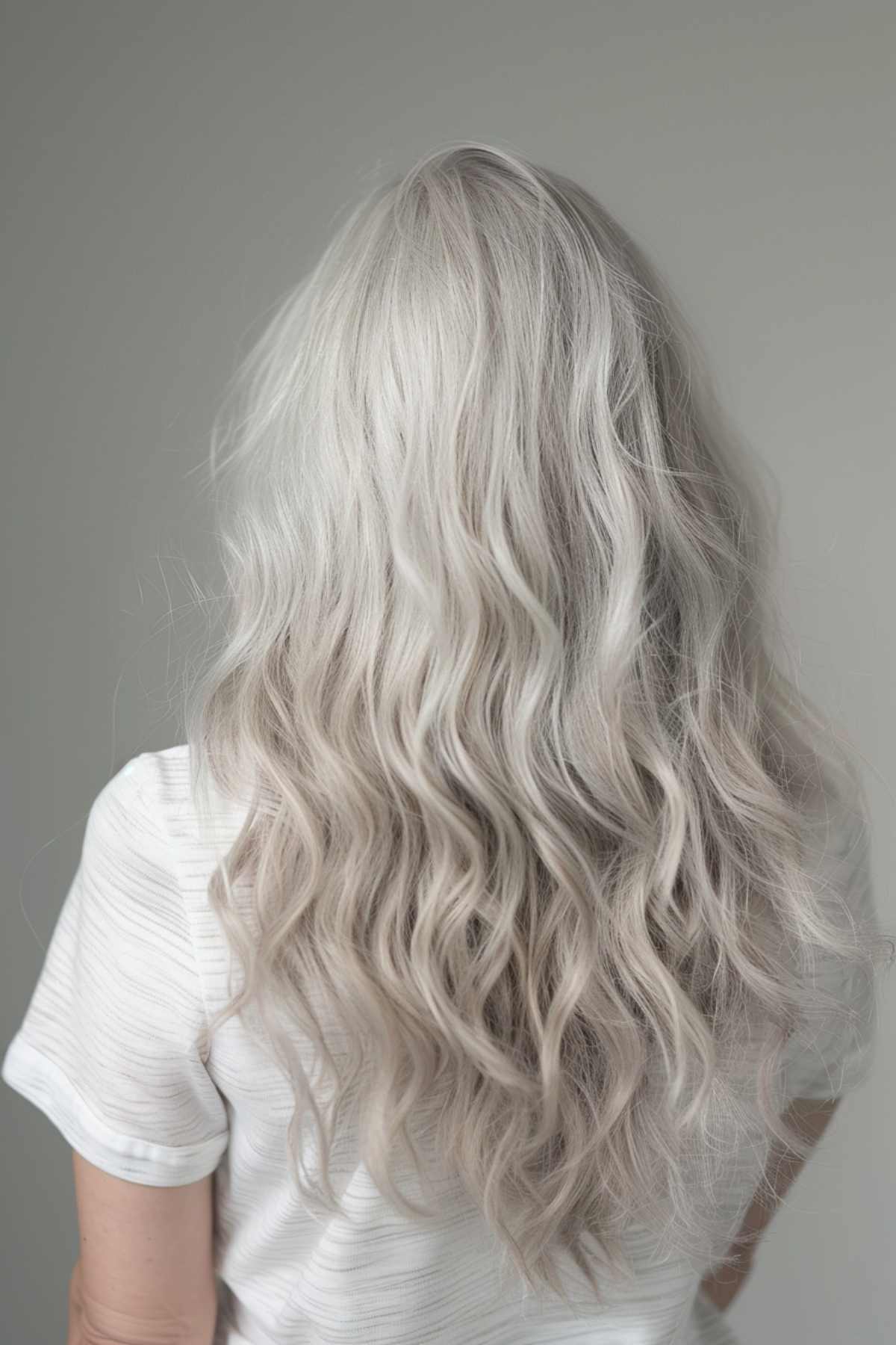 25 Stunning Grey Hair Colors That Will Make You Look Fabulous This 2025