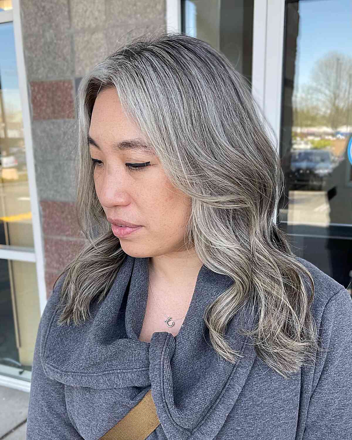 25 Stunning Ways To Do Grey Blending for Dark Hair