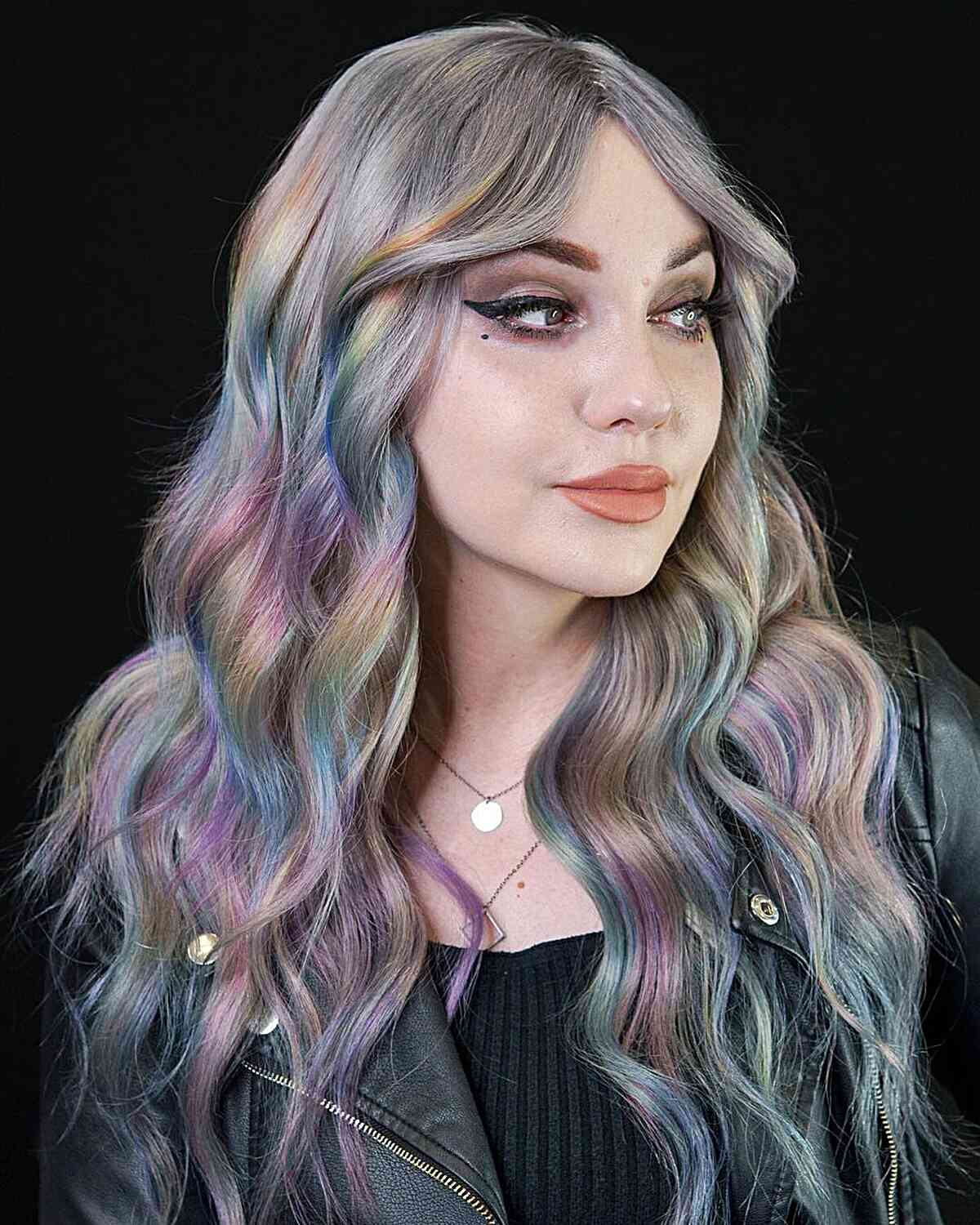 25 Amazing Holographic Hair Color Ideas You Have to See