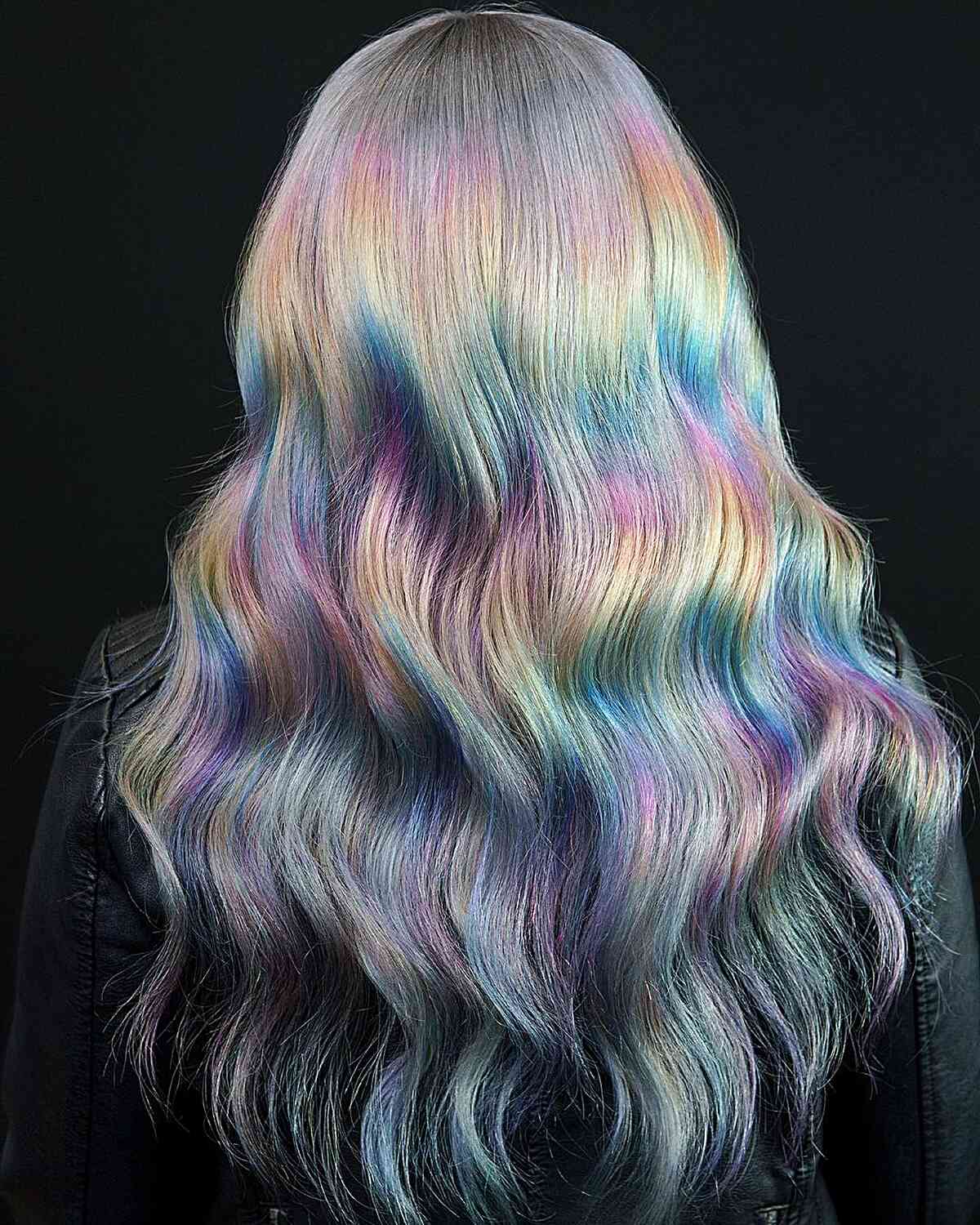 25 Amazing Holographic Hair Color Ideas You Have to See