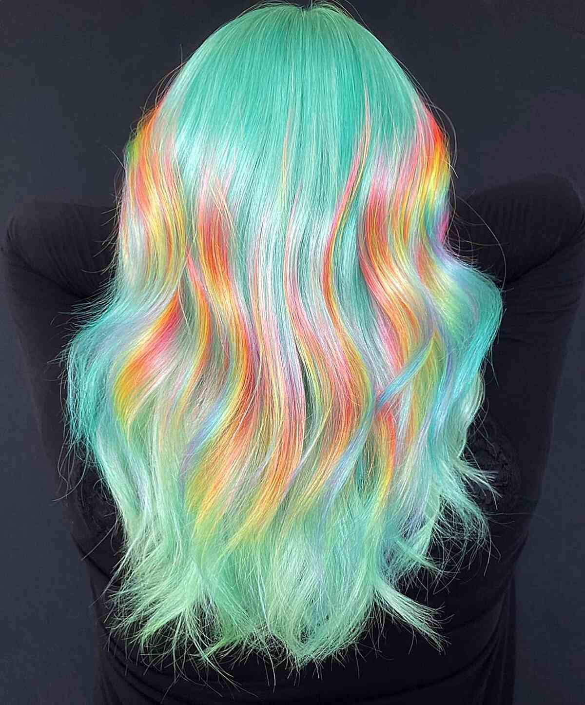 25 Amazing Holographic Hair Color Ideas You Have to See
